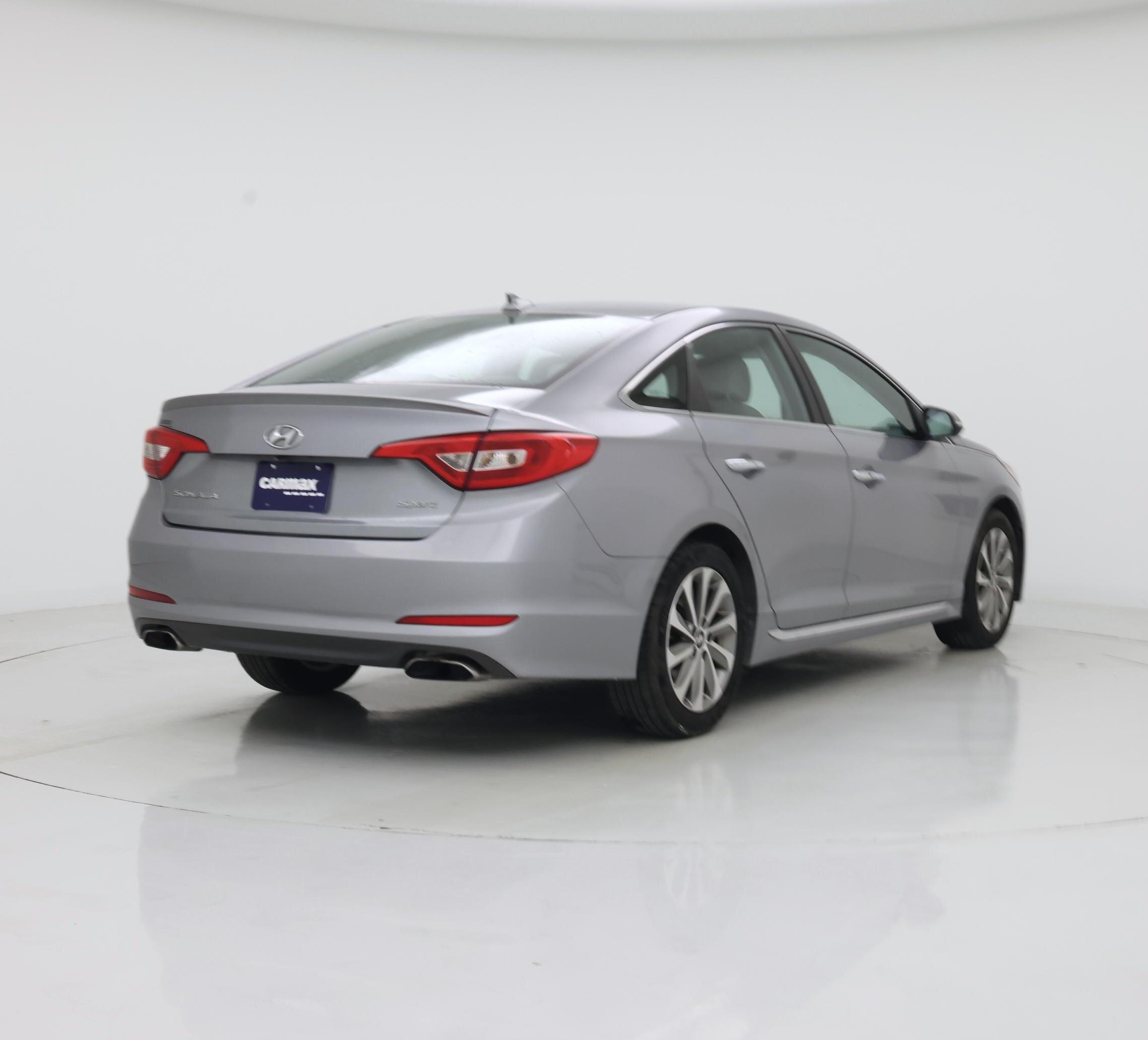 Thumbnail: 2016 Hyundai Sonata - 8