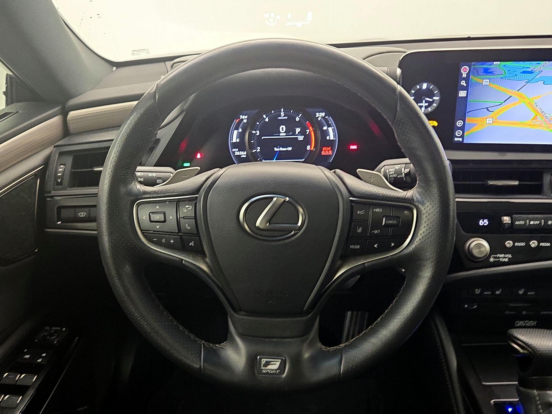 Thumbnail: 2022 Lexus ES - 10