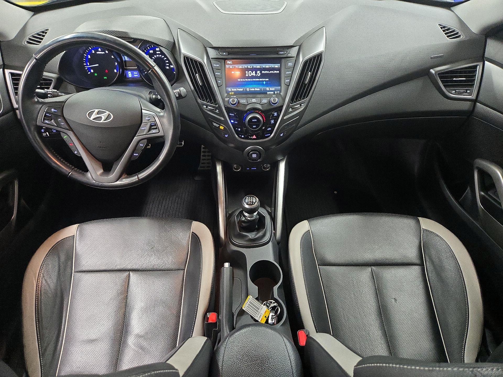 Thumbnail: 2014 Hyundai Veloster - 9