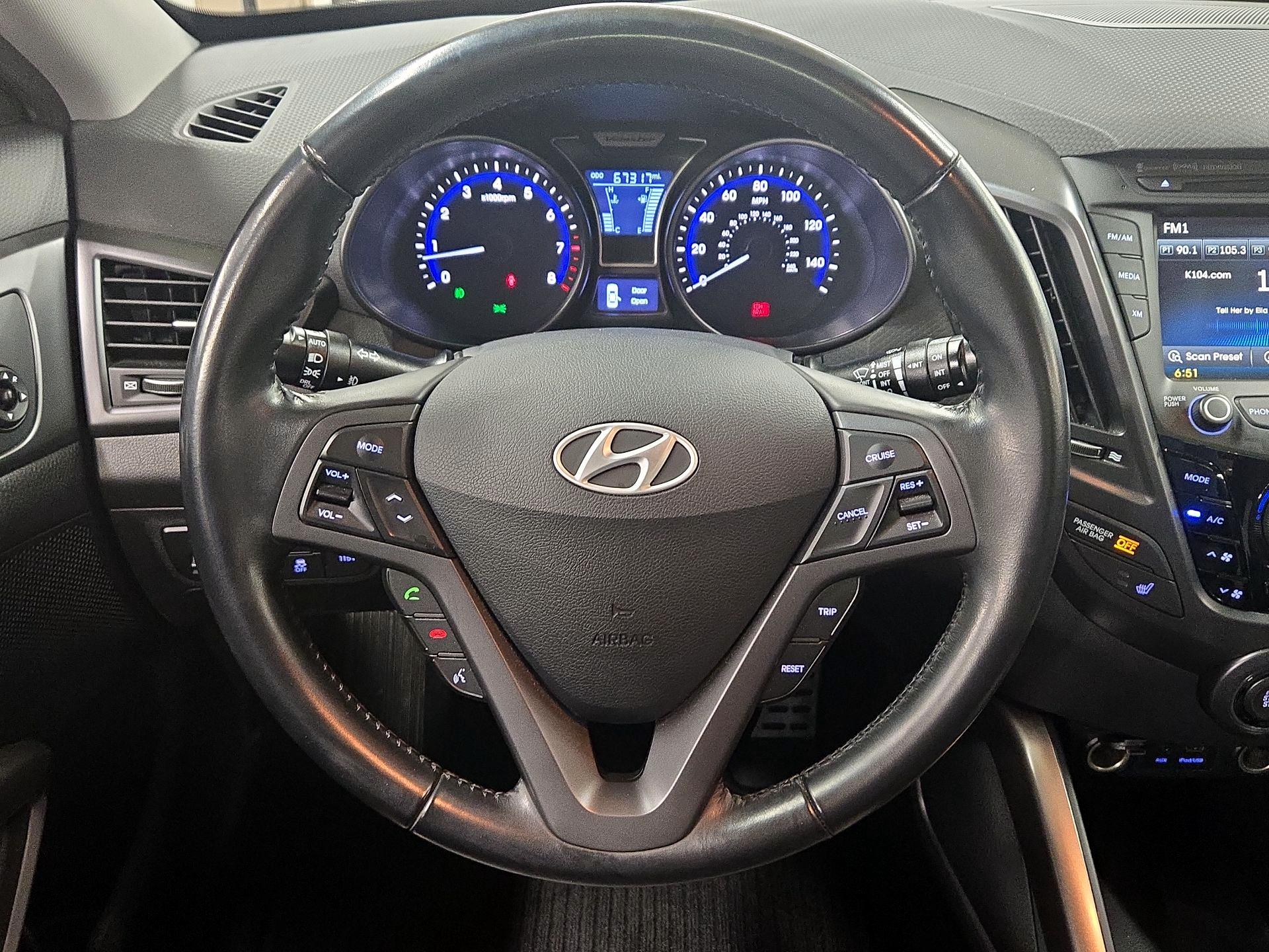 Thumbnail: 2014 Hyundai Veloster - 10