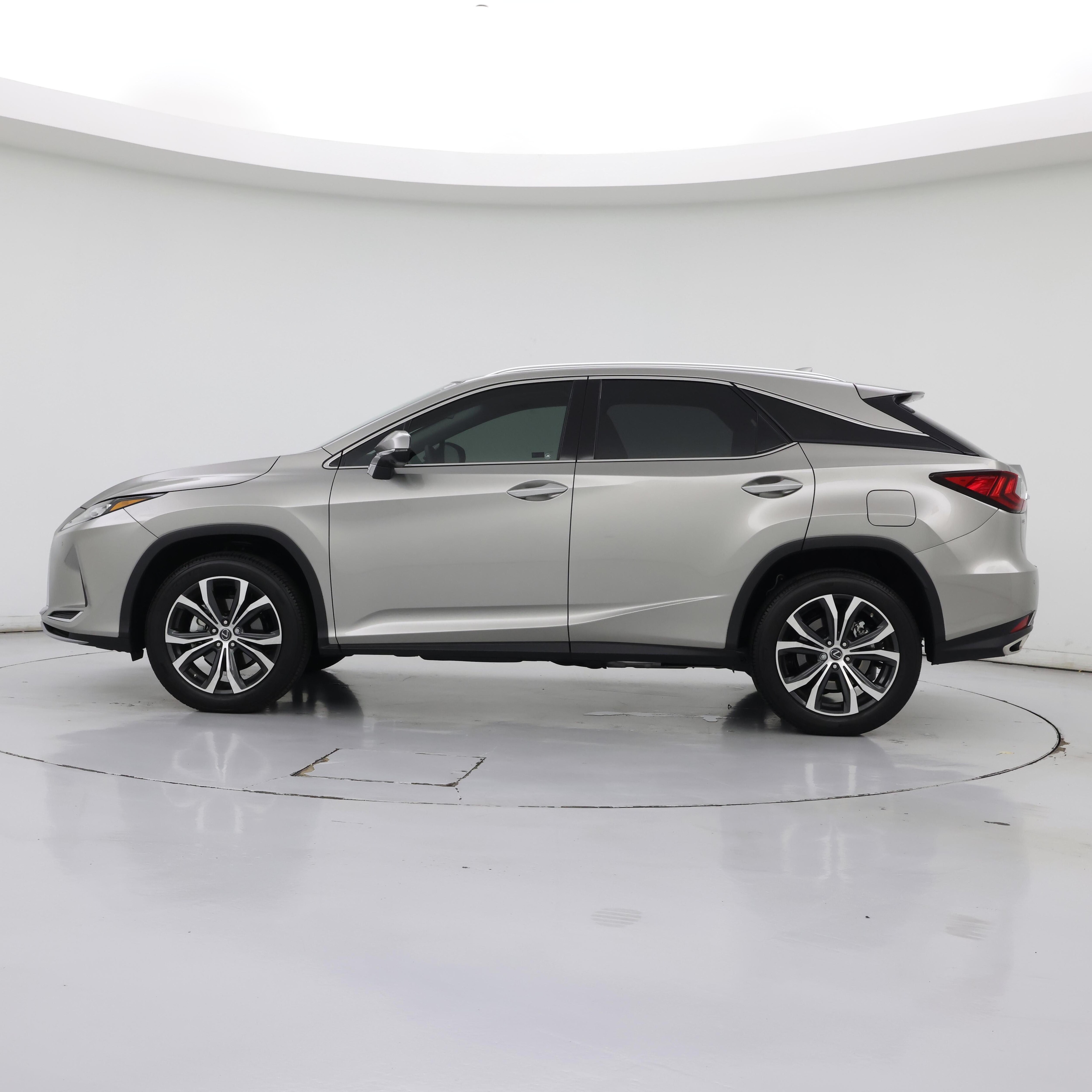 Thumbnail: 2021 Lexus RX - 3