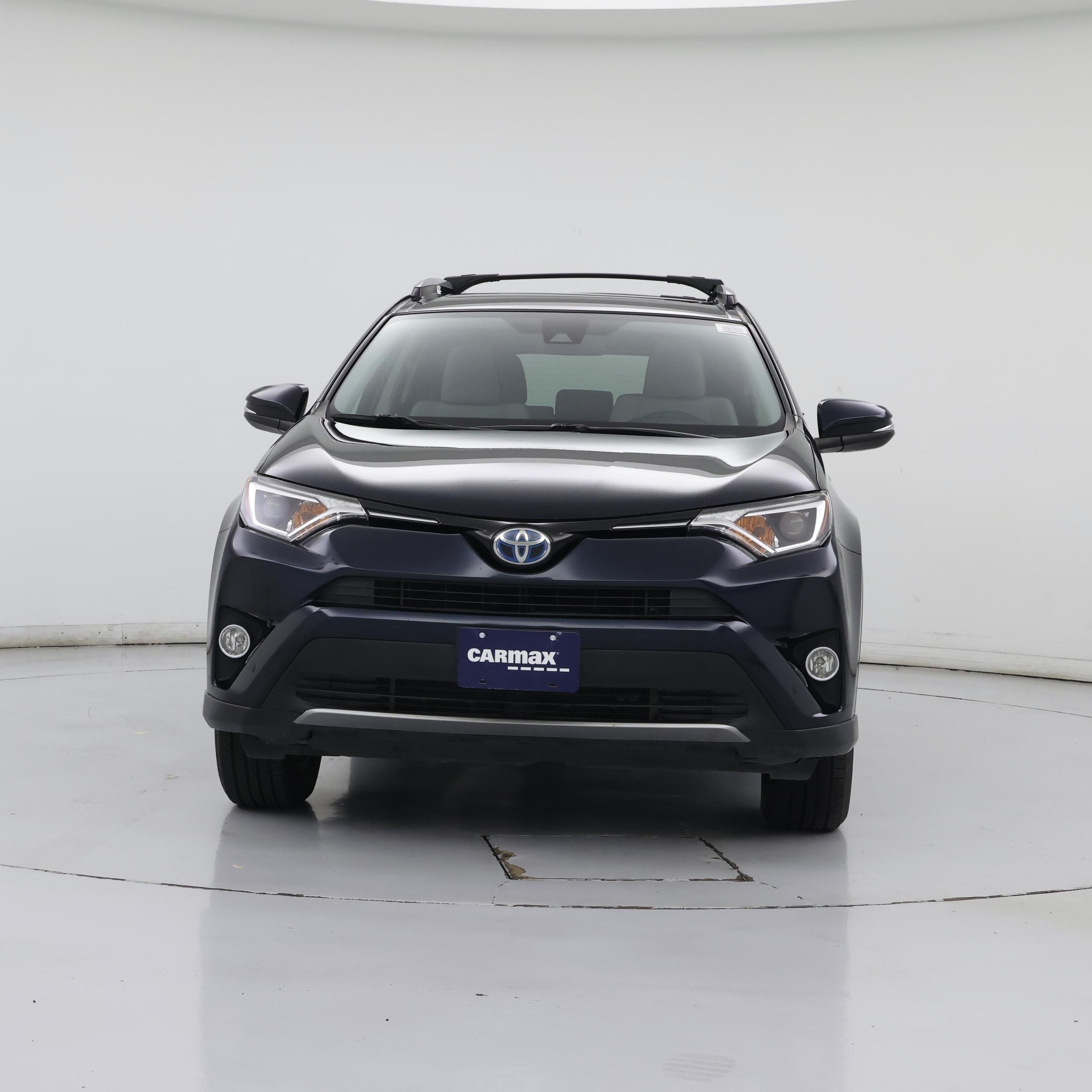 Thumbnail: 2017 Toyota RAV4 - 5
