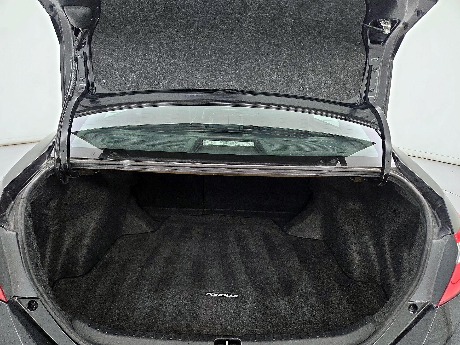 Thumbnail: 2015 Toyota Corolla - 20