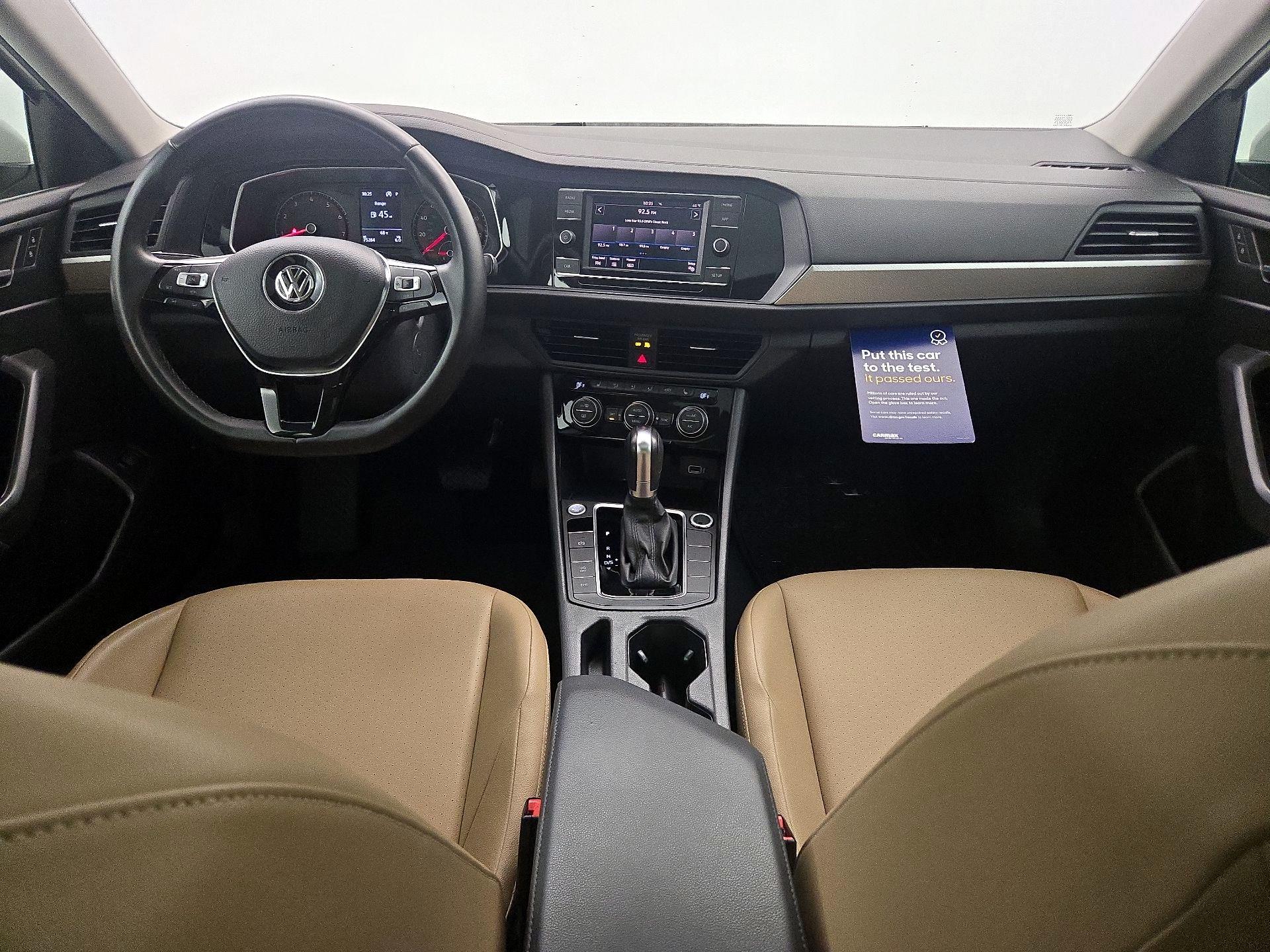 Thumbnail: 2019 Volkswagen Jetta - 9