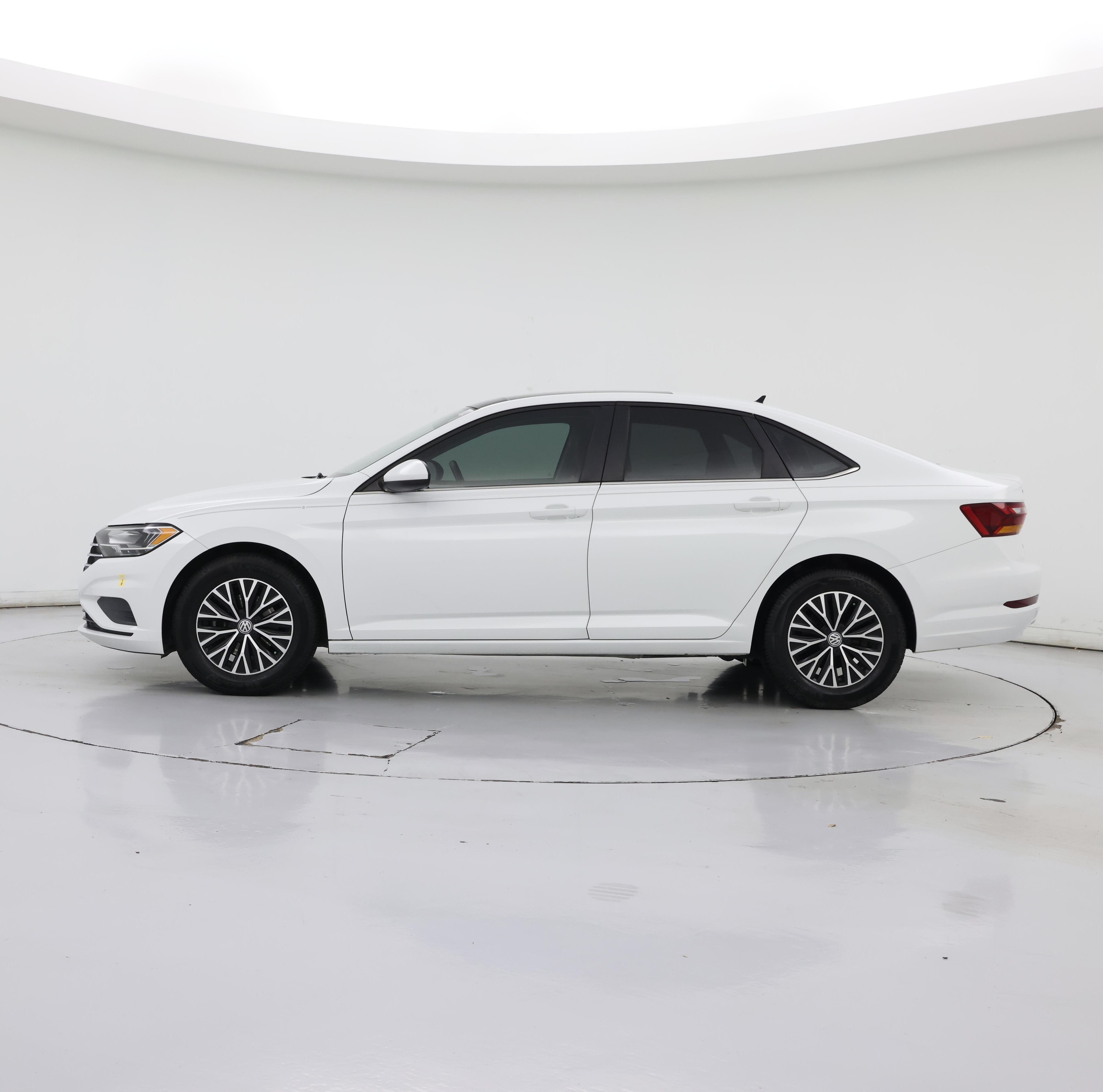 Thumbnail: 2019 Volkswagen Jetta - 3