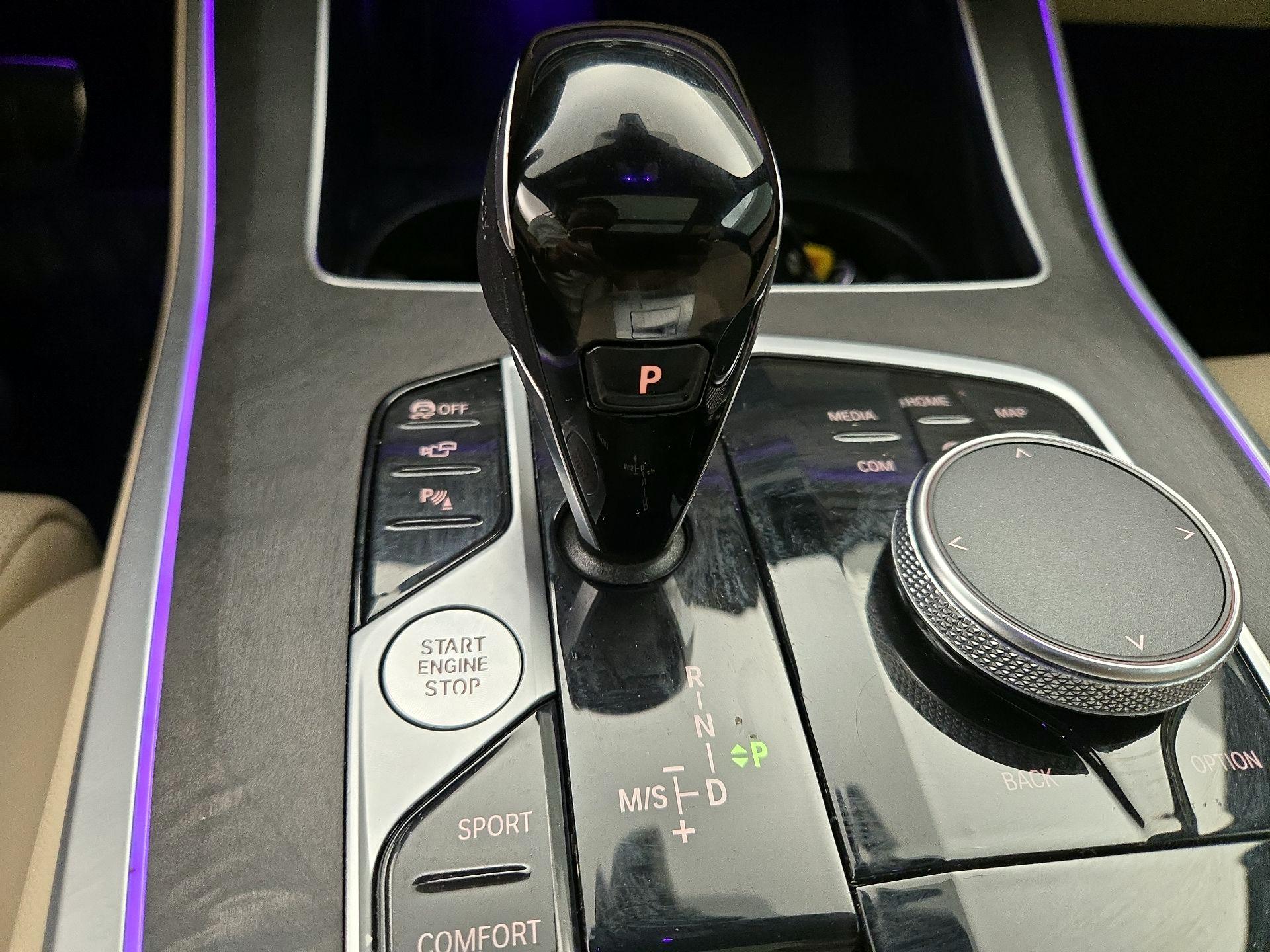 Thumbnail: 2022 BMW X5 - 18