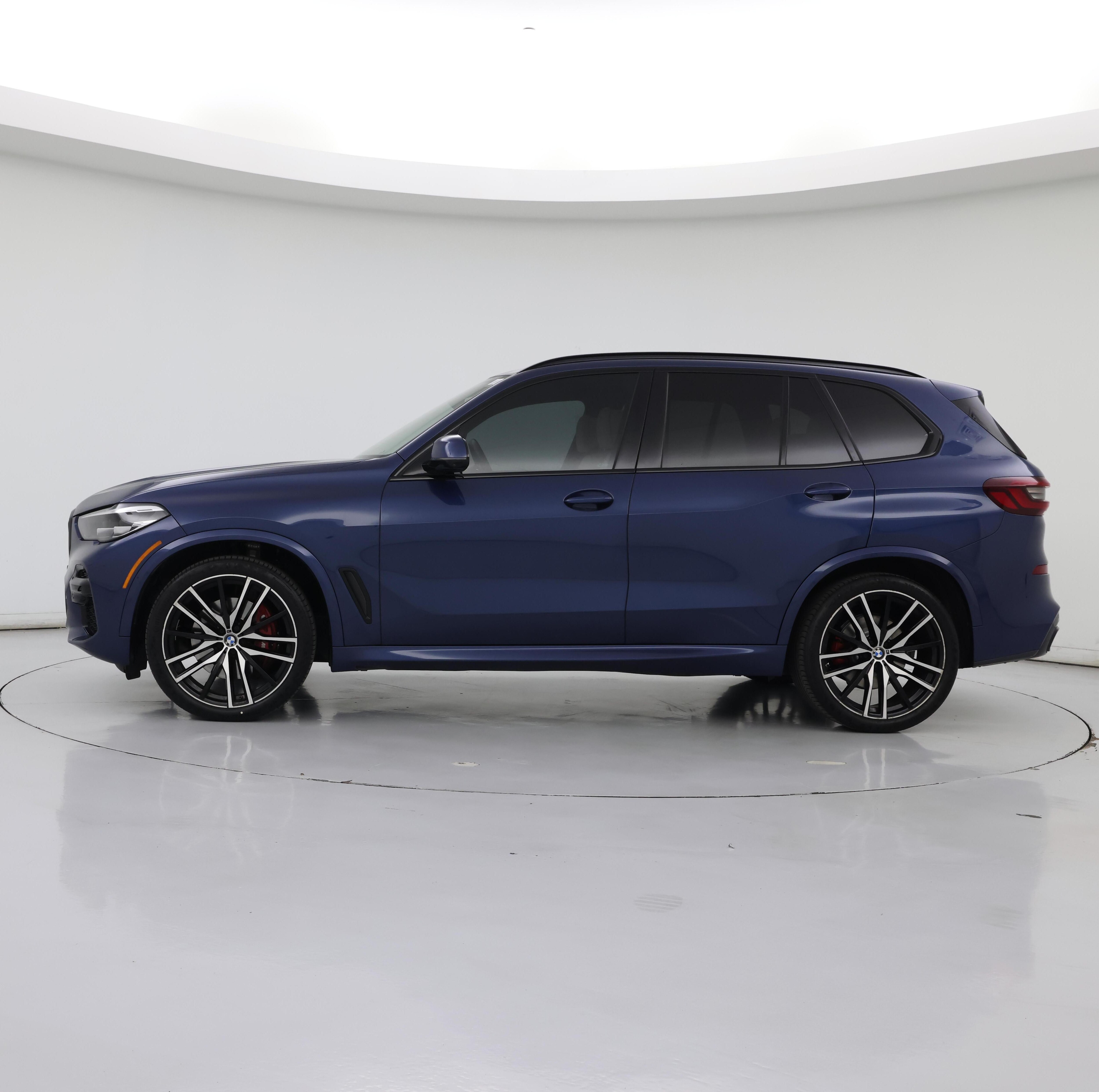 Thumbnail: 2022 BMW X5 - 3