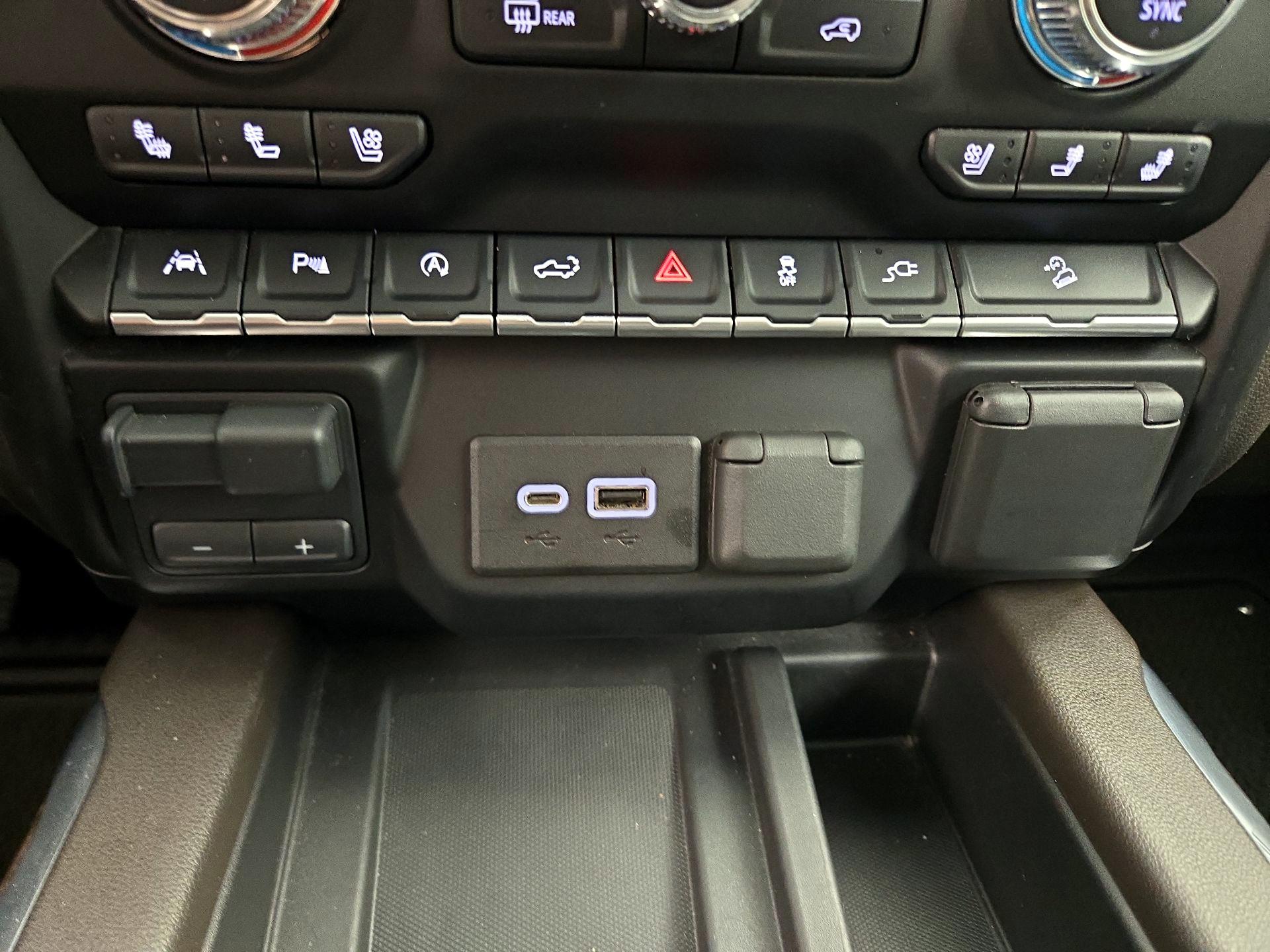 Thumbnail: 2021 GMC Sierra 1500 - 19