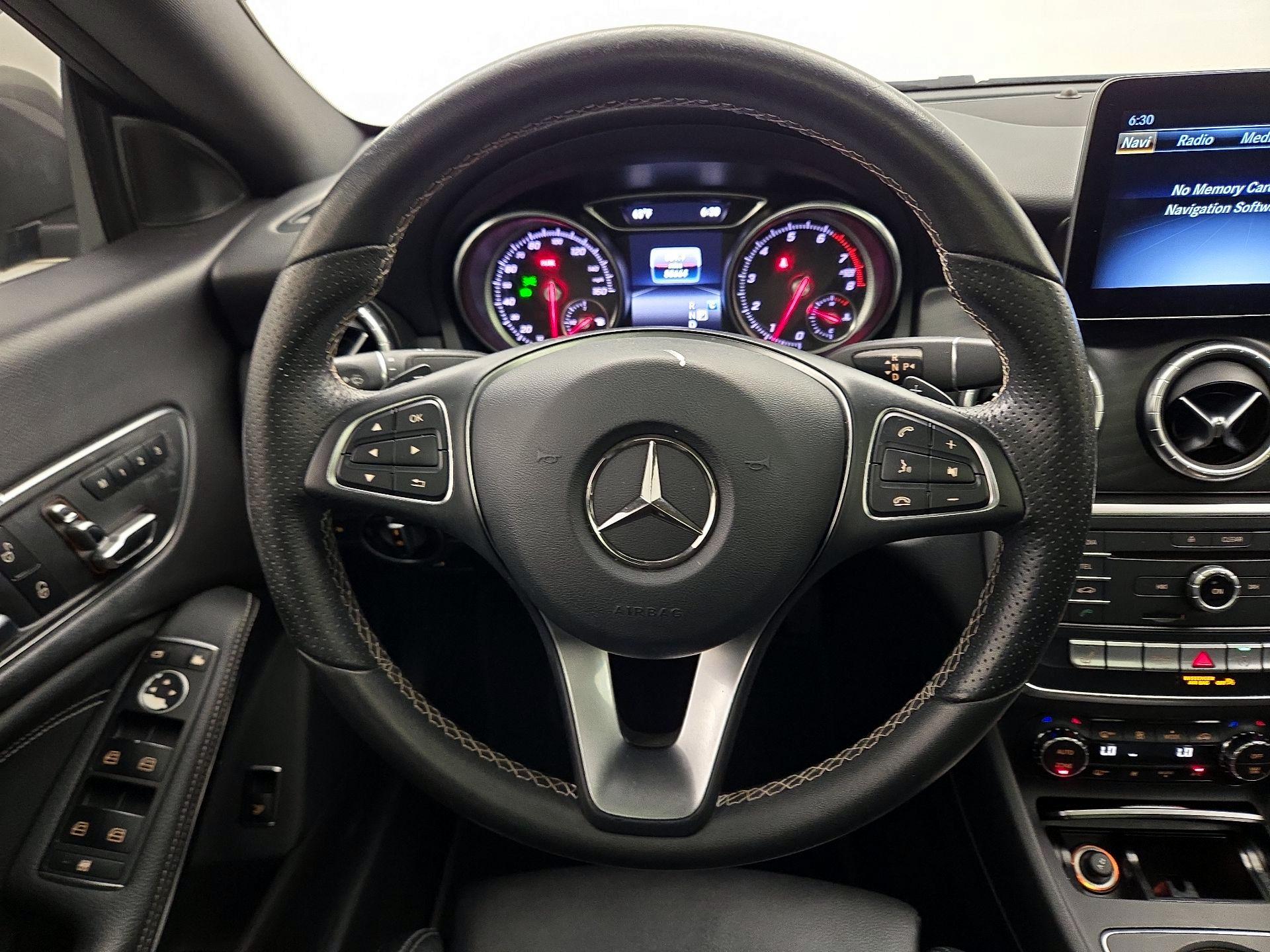 Thumbnail: 2018 Mercedes-Benz CLA - 10