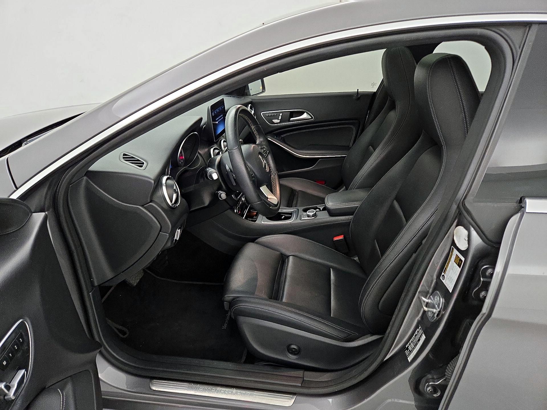 Thumbnail: 2018 Mercedes-Benz CLA - 11