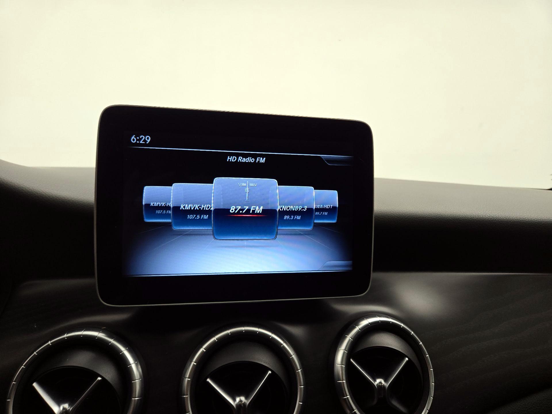 Thumbnail: 2018 Mercedes-Benz CLA - 15