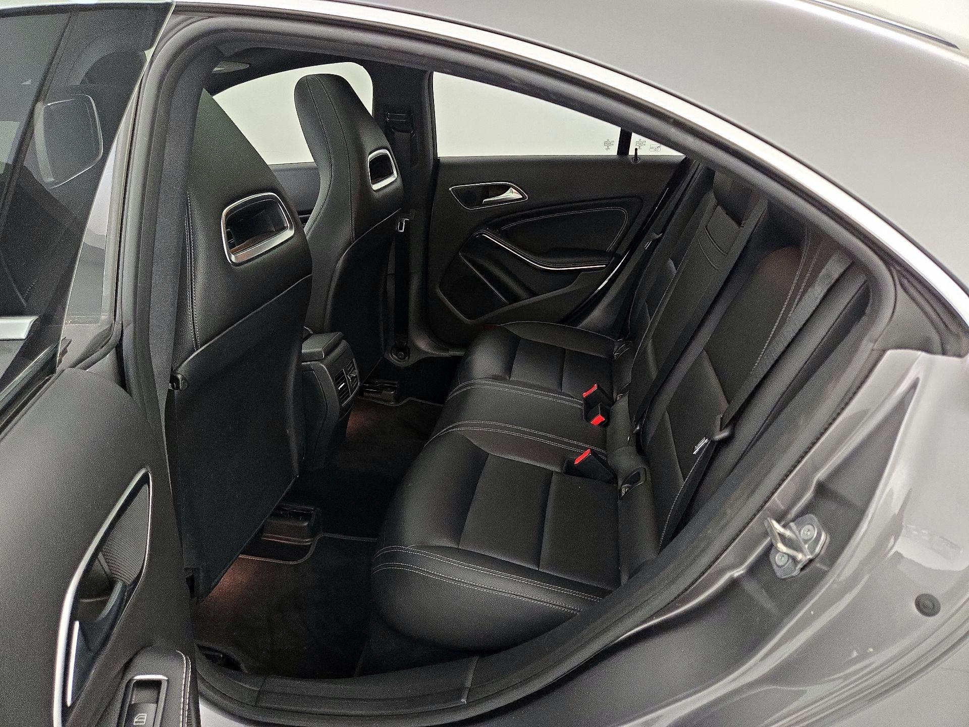 Thumbnail: 2018 Mercedes-Benz CLA - 20