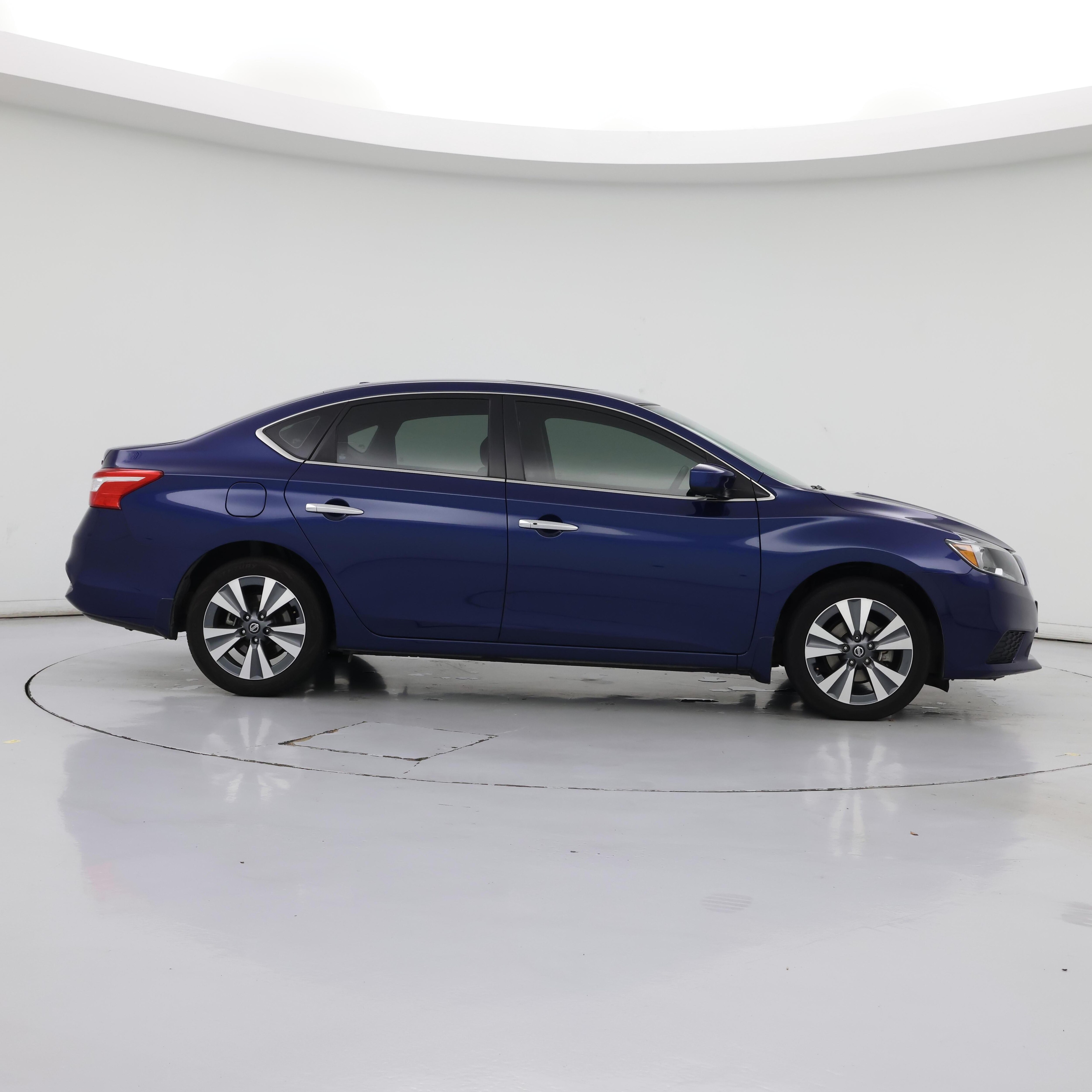 Thumbnail: 2019 Nissan Sentra - 7