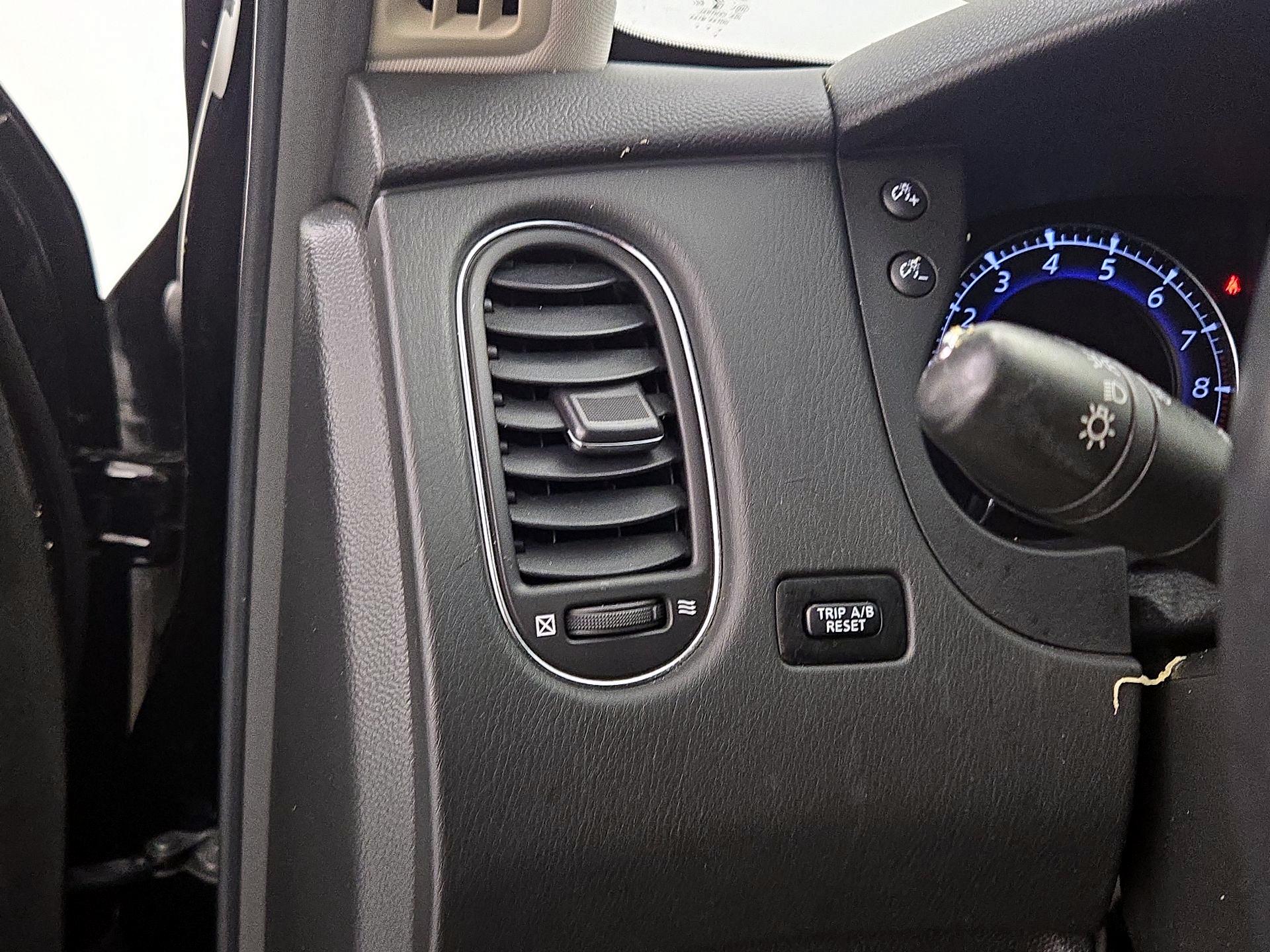 Thumbnail: 2017 INFINITI QX50 - 13