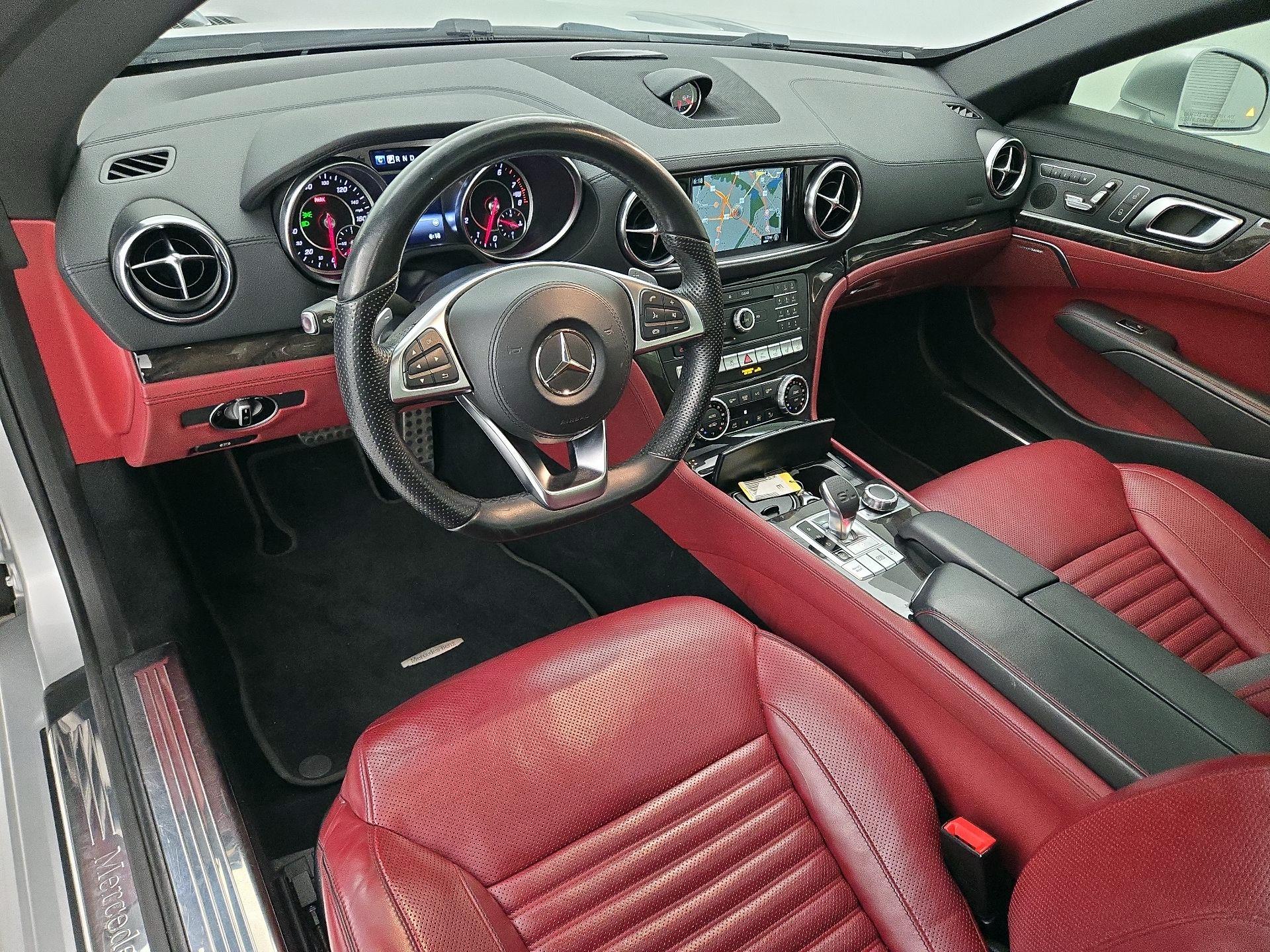 Thumbnail: 2017 Mercedes-Benz SL-Class - 9