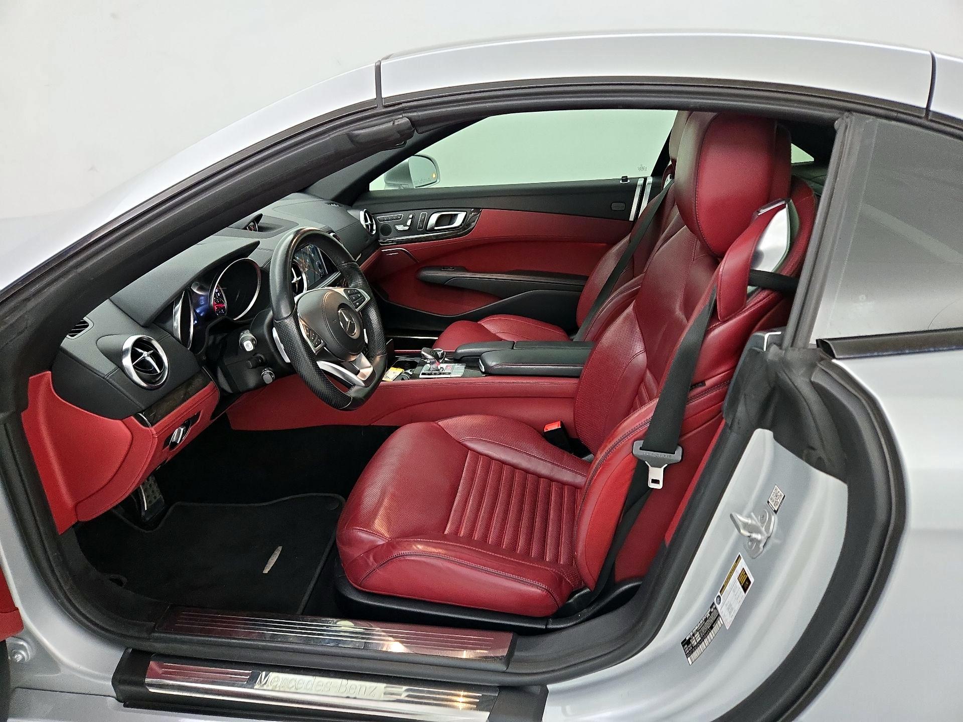 Thumbnail: 2017 Mercedes-Benz SL-Class - 11