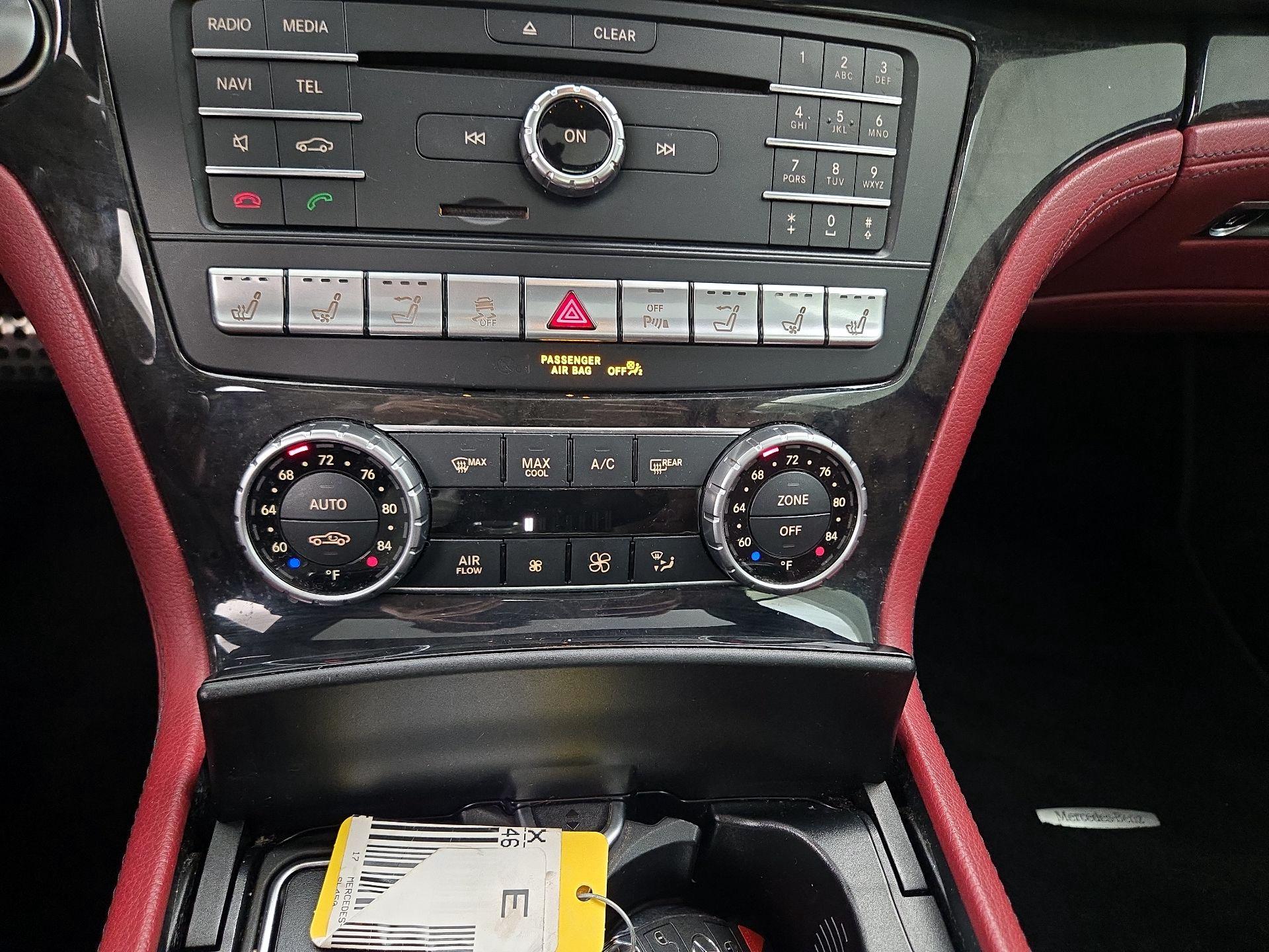 Thumbnail: 2017 Mercedes-Benz SL-Class - 17