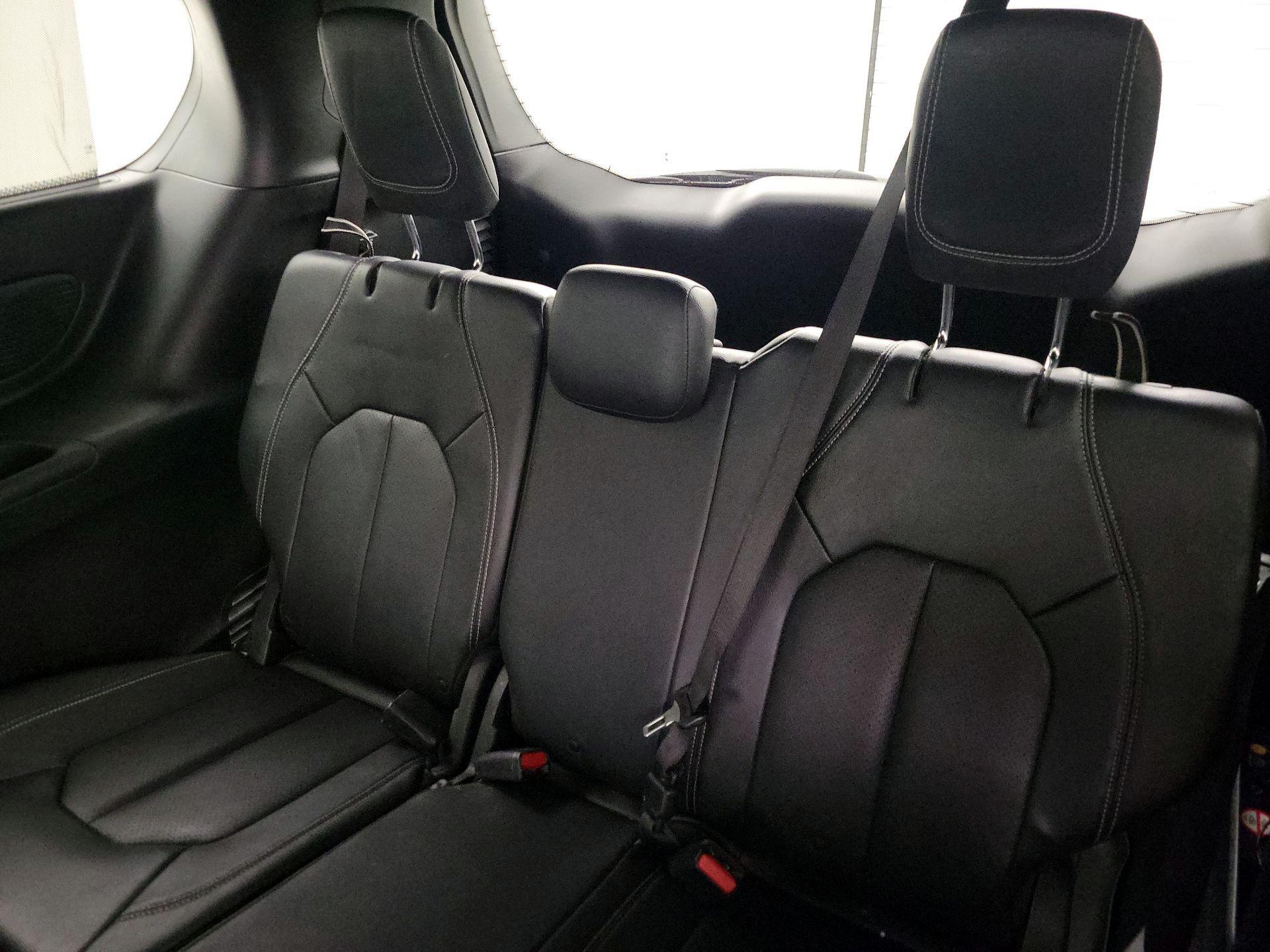 Thumbnail: 2020 Chrysler Pacifica - 19