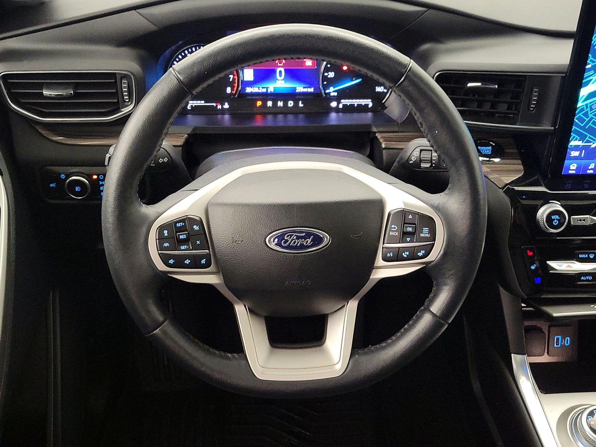 Thumbnail: 2023 Ford Explorer - 10