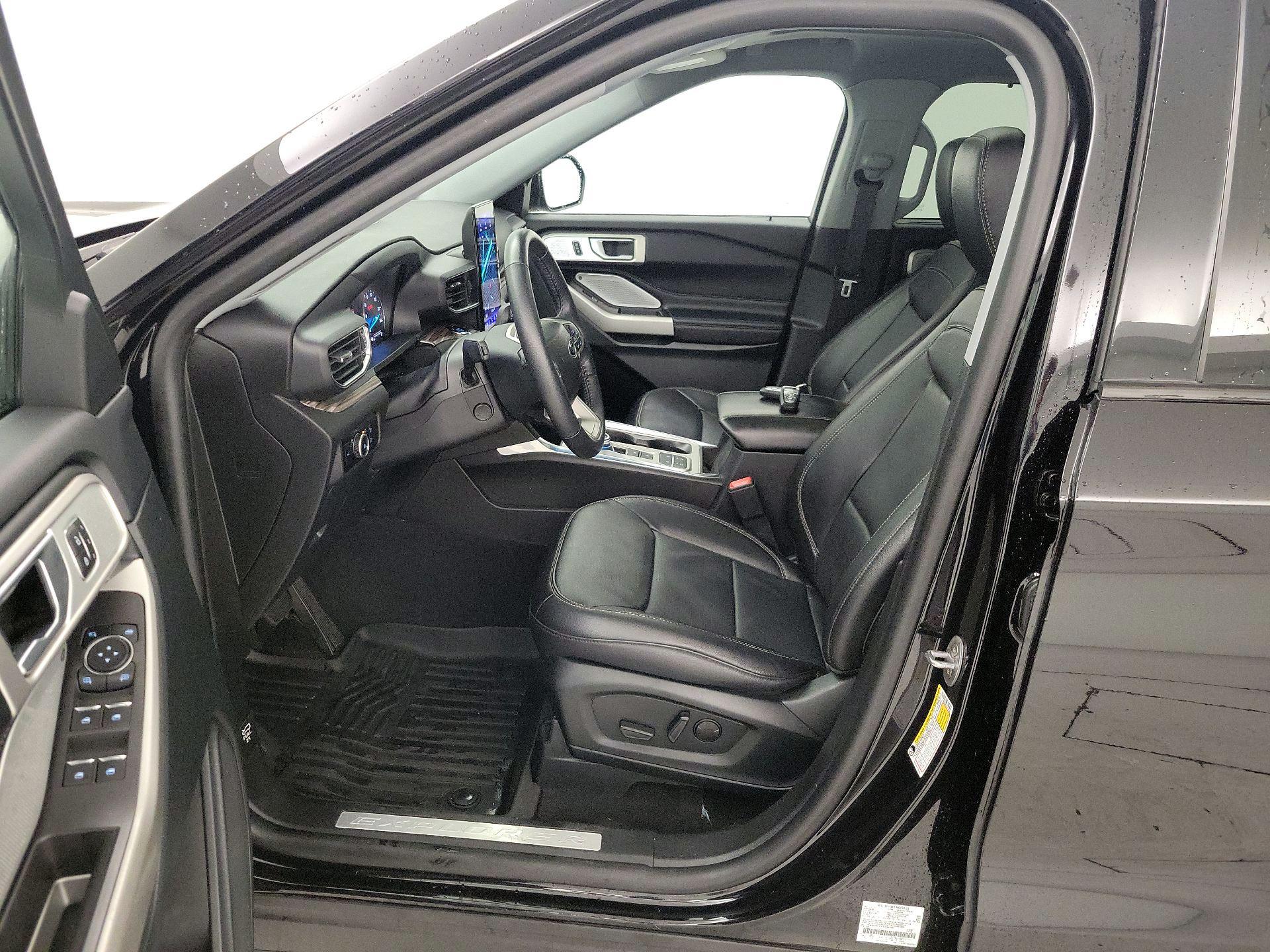 Thumbnail: 2023 Ford Explorer - 11