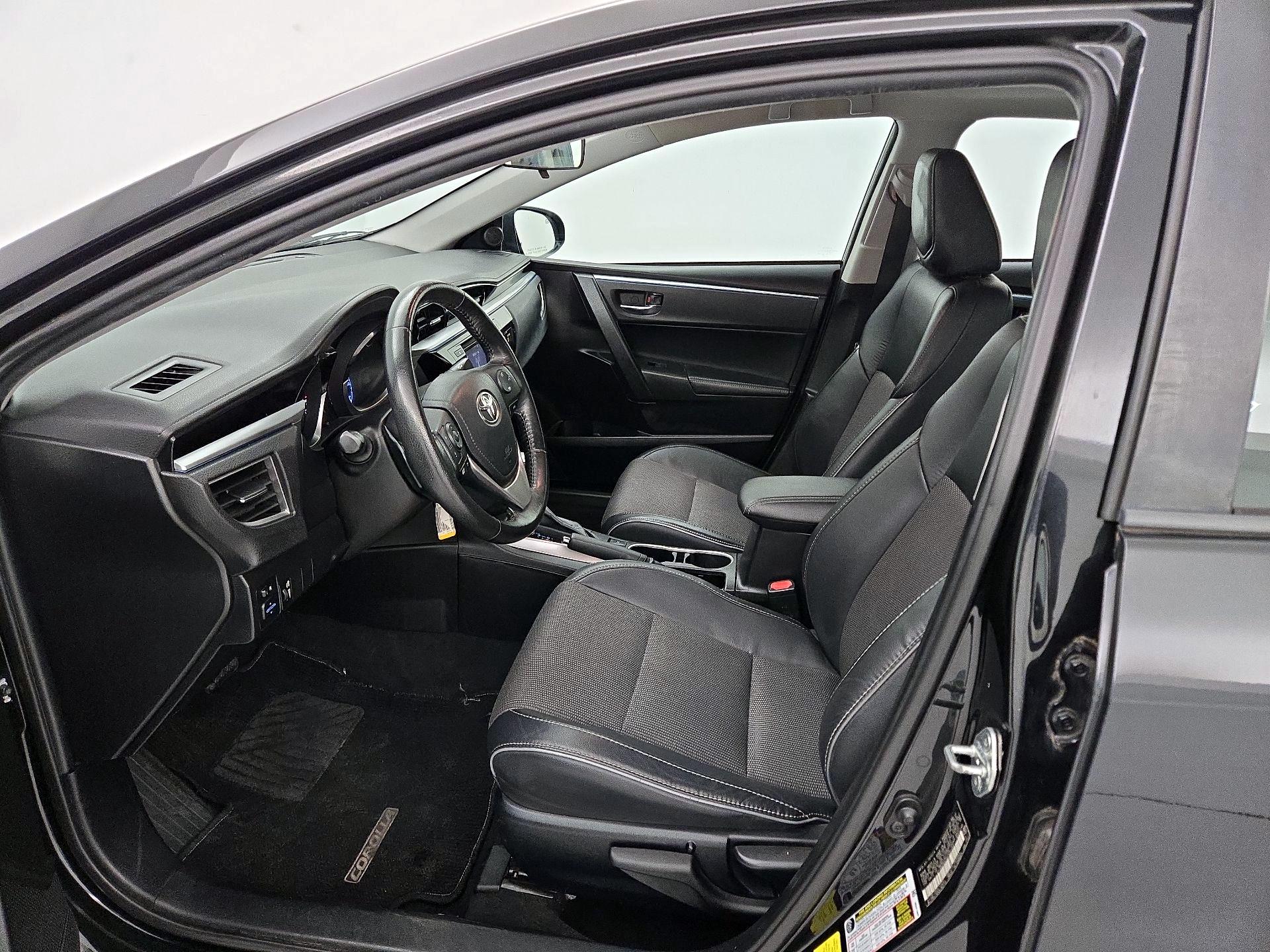 Thumbnail: 2016 Toyota Corolla - 11