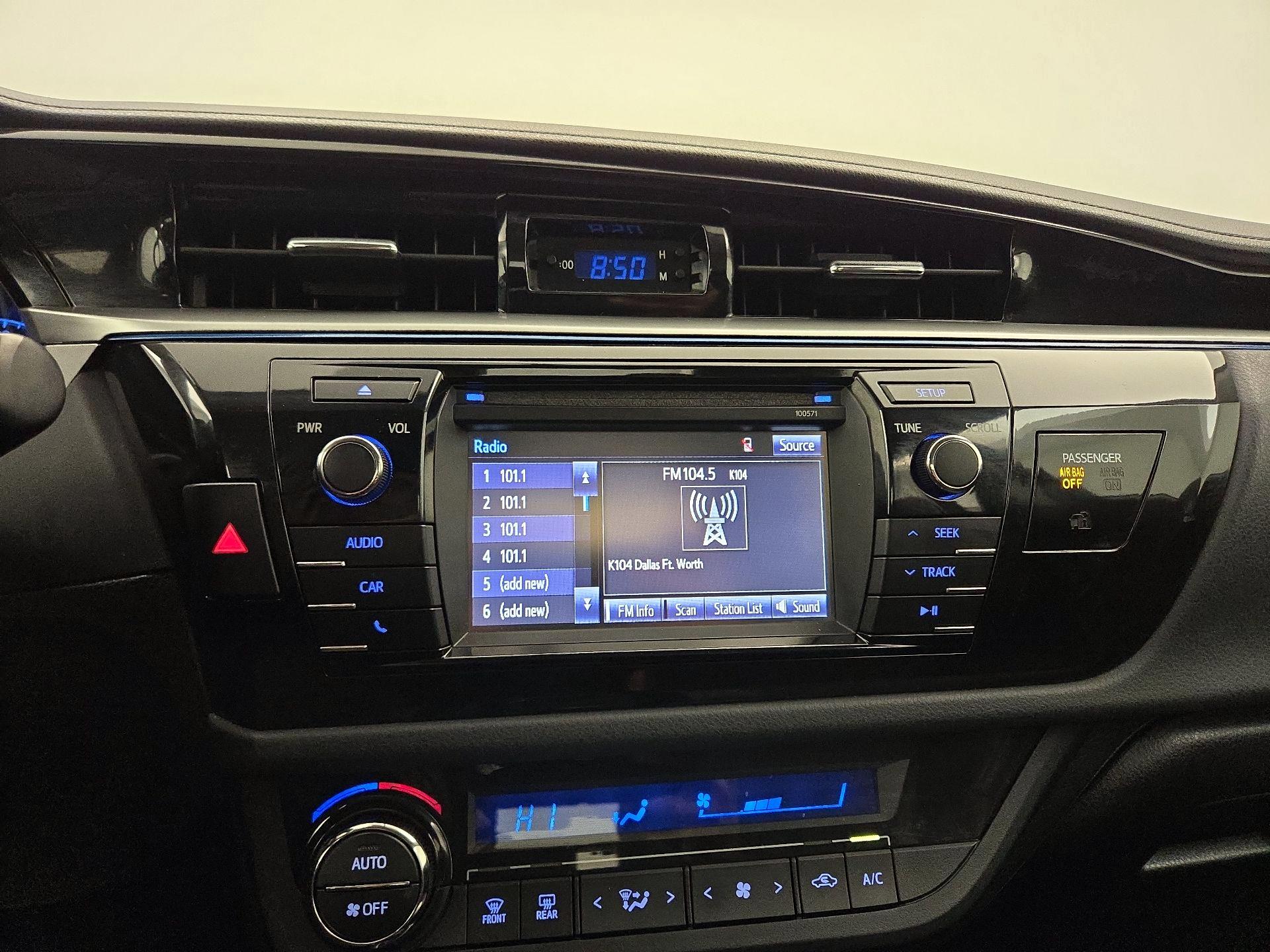 Thumbnail: 2016 Toyota Corolla - 15