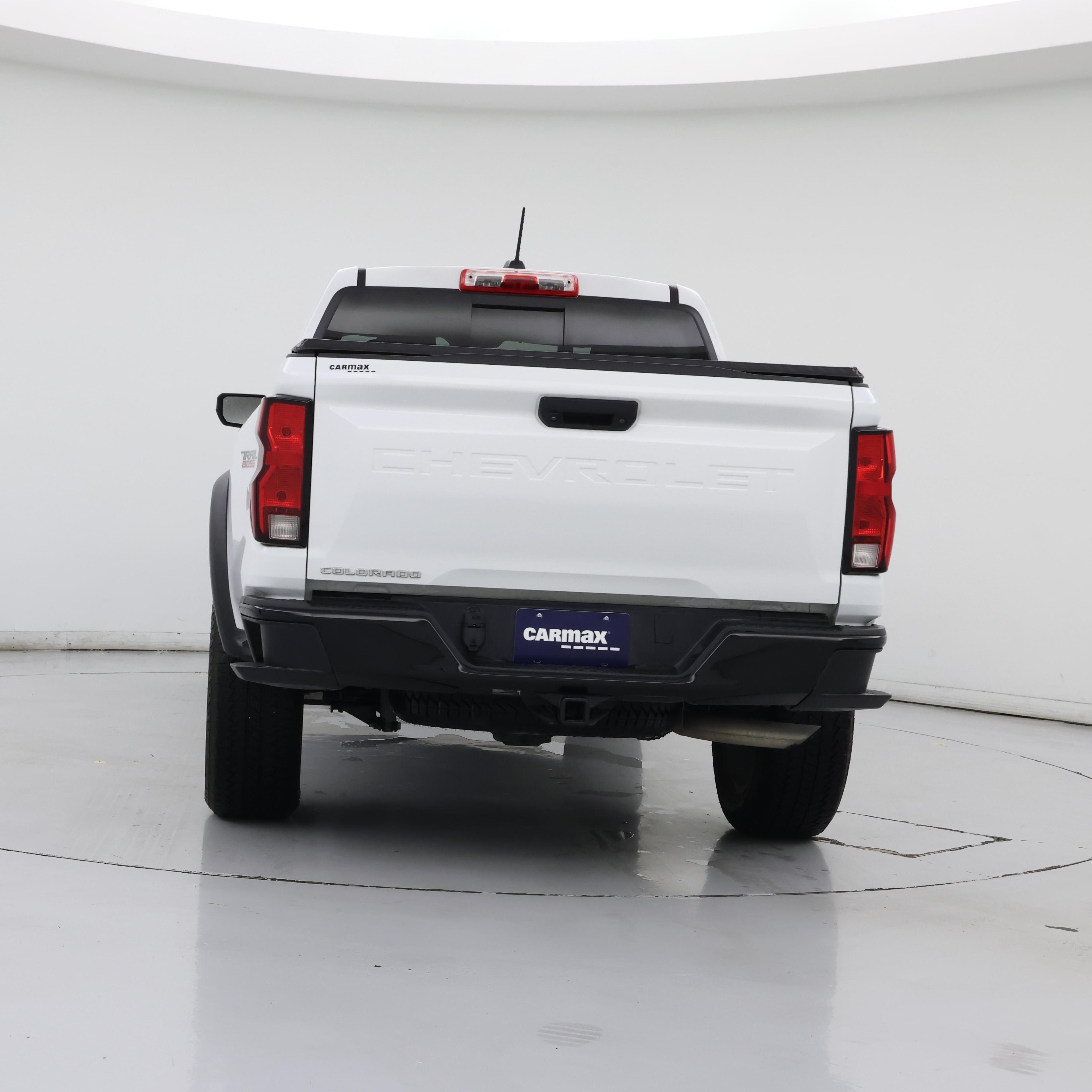 Thumbnail: 2023 Chevrolet Colorado - 6