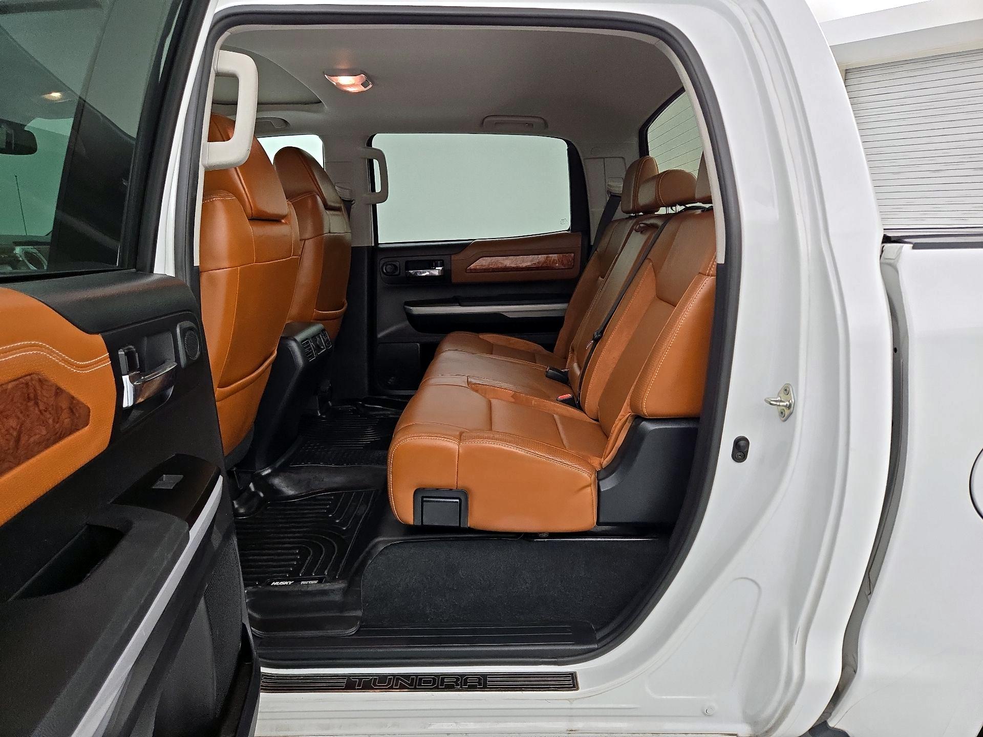 Thumbnail: 2019 Toyota Tundra - 20