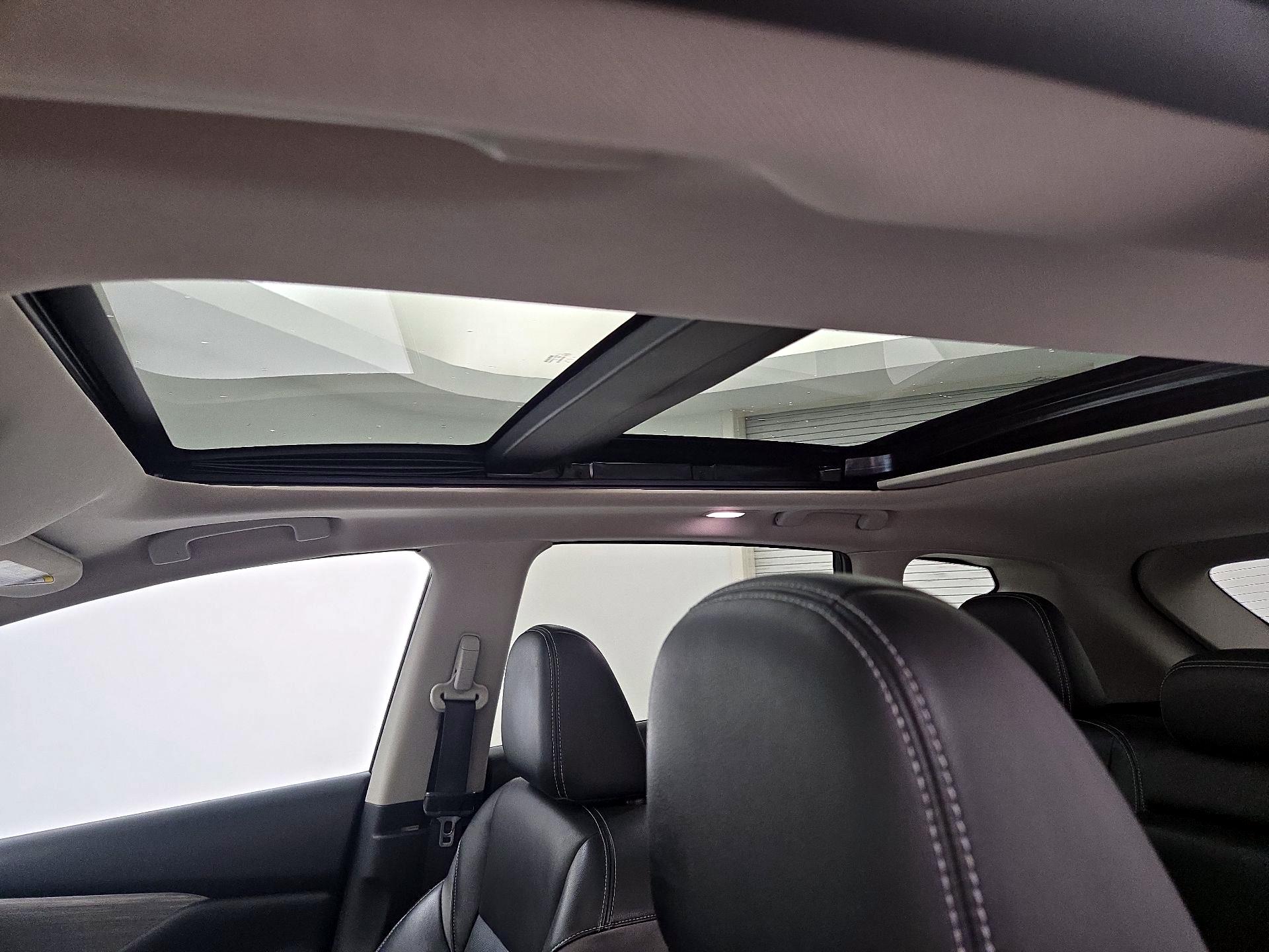 Thumbnail: 2017 Nissan Murano - 20