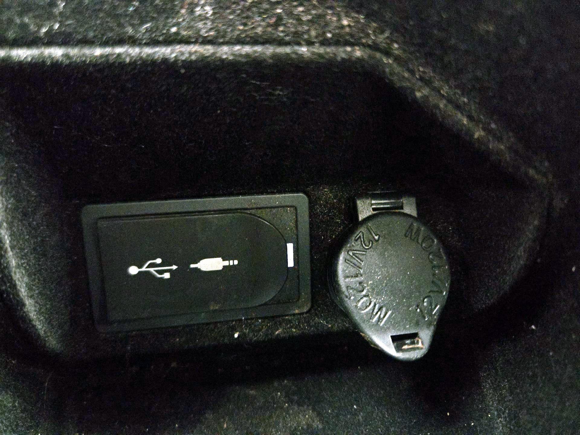 Thumbnail: 2015 Lexus RC - 19