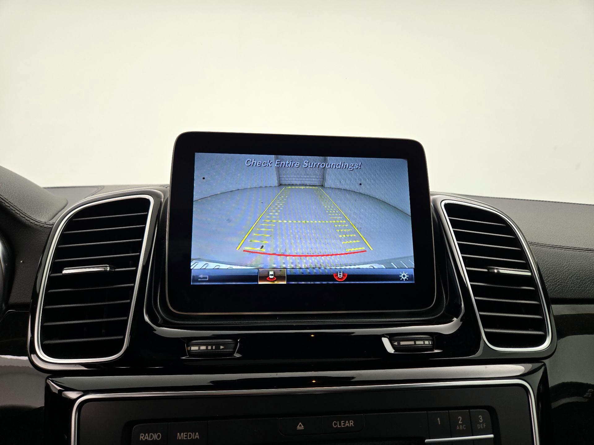 Thumbnail: 2019 Mercedes-Benz GLS - 15