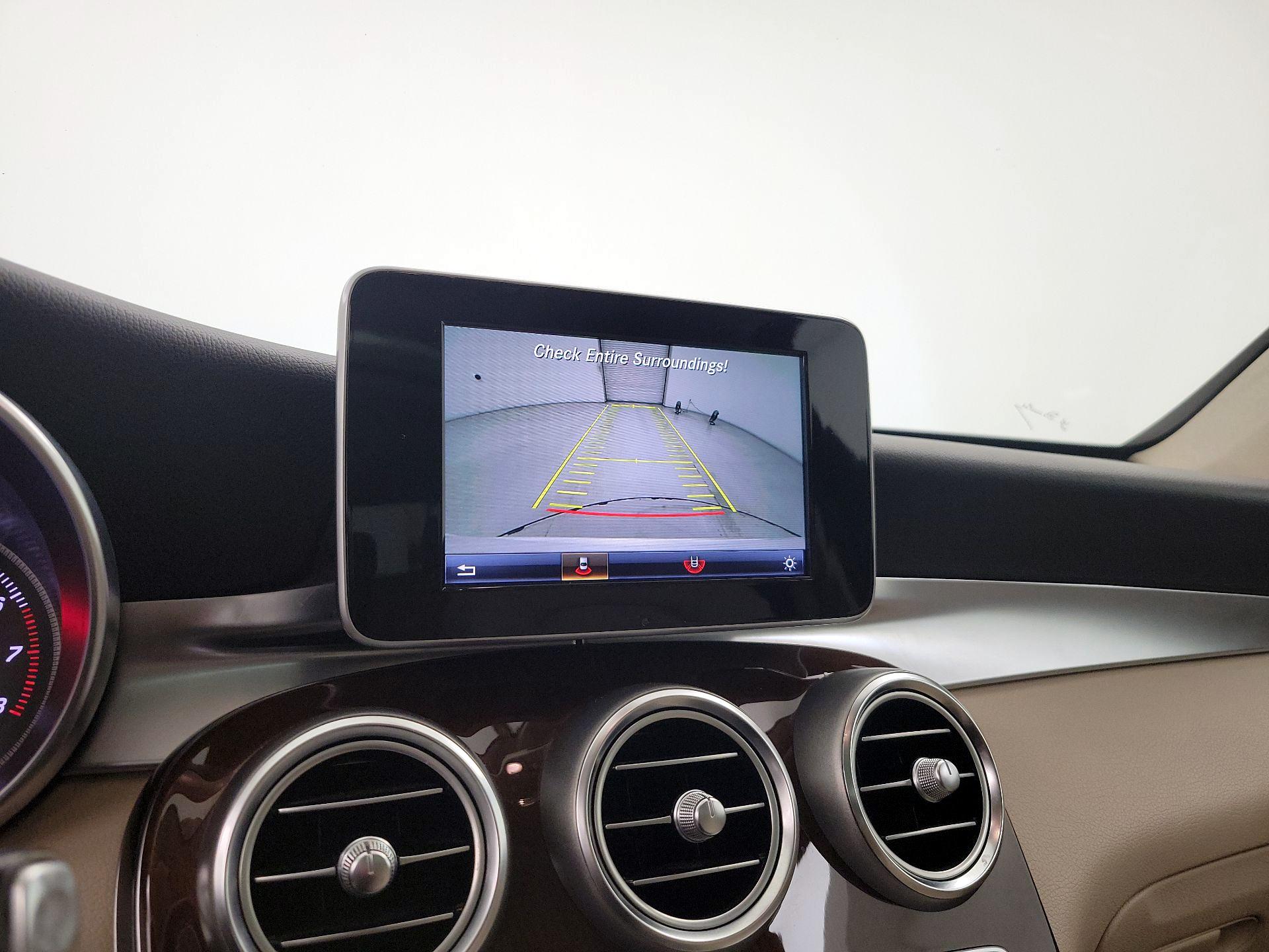 Thumbnail: 2017 Mercedes-Benz GLC - 14