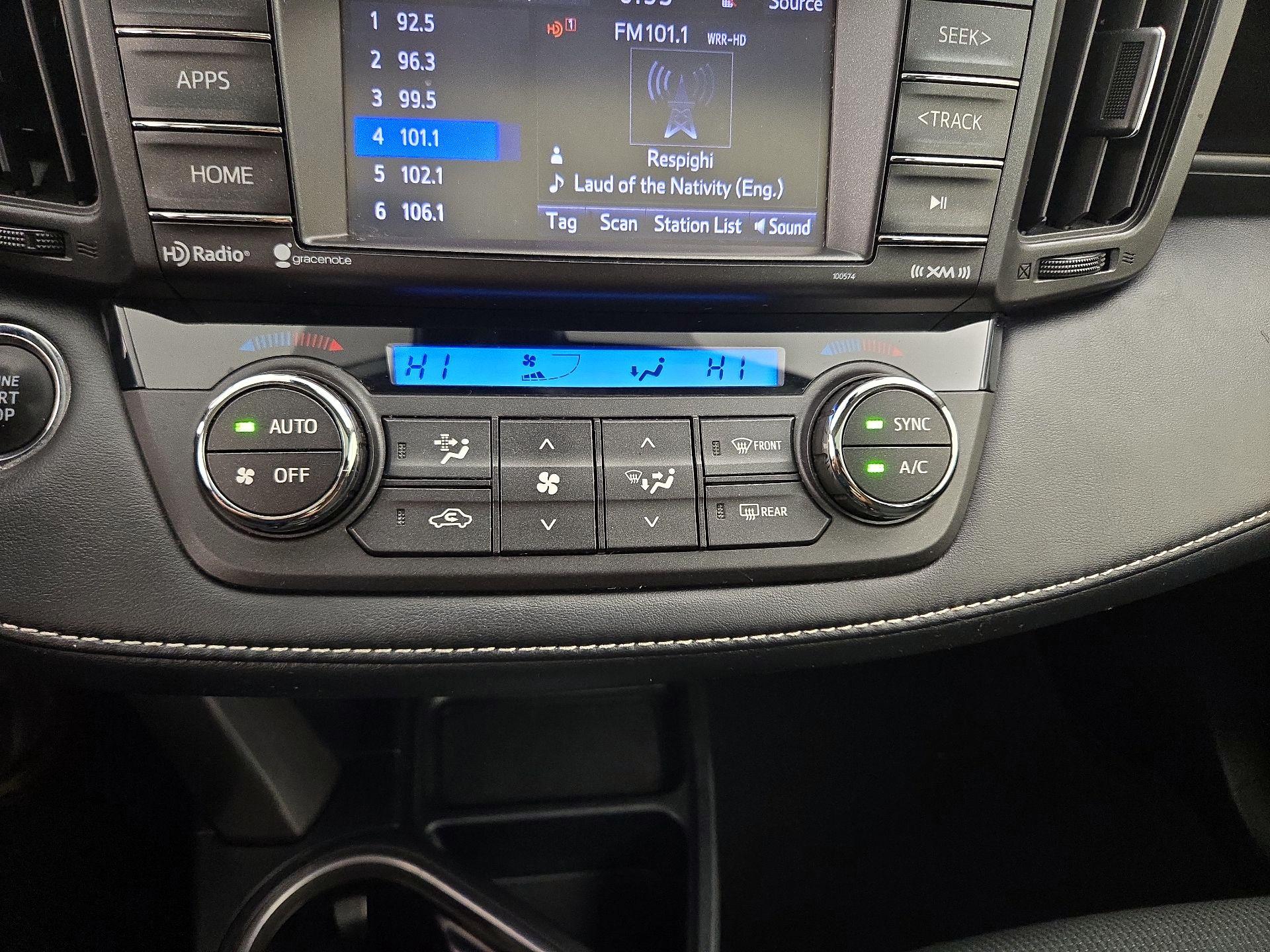 Thumbnail: 2018 Toyota RAV4 - 16