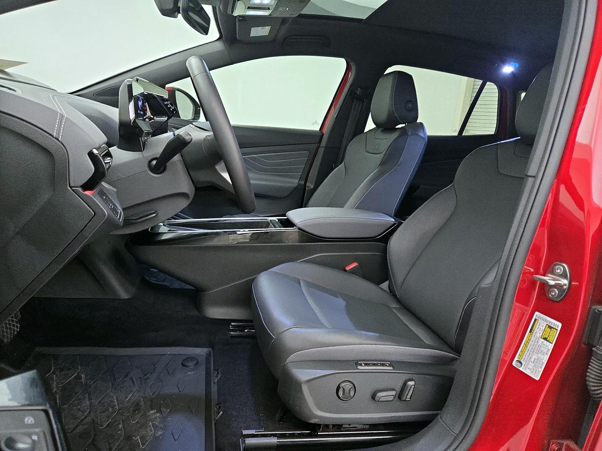 Thumbnail: 2023 Volkswagen ID.4 - 11