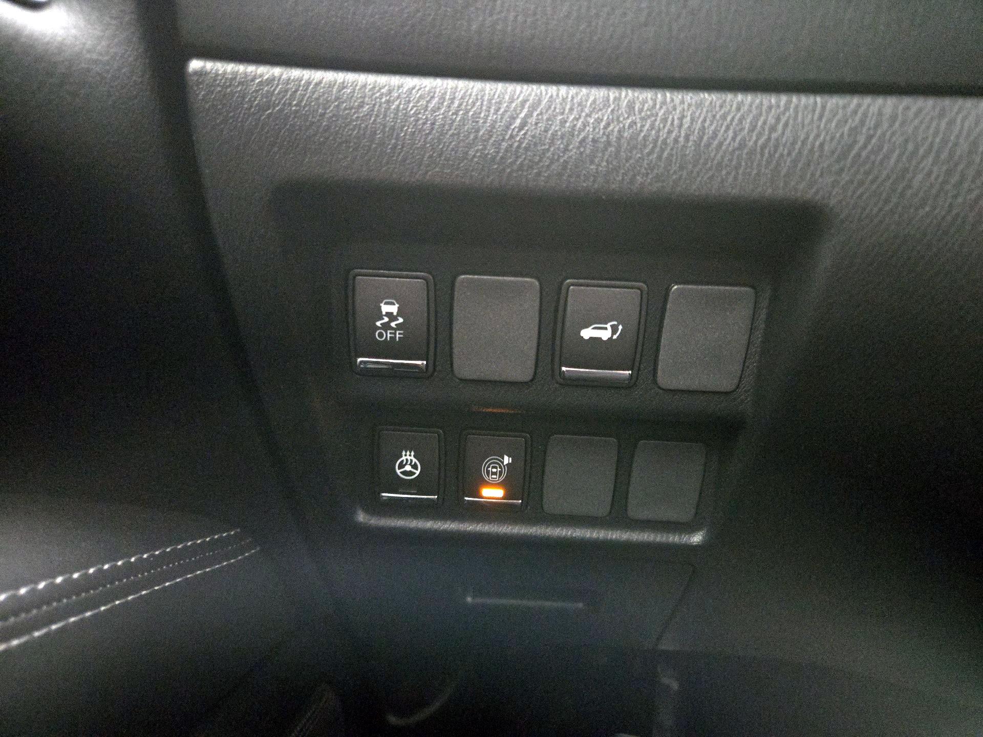 Thumbnail: 2020 INFINITI QX60 - 13