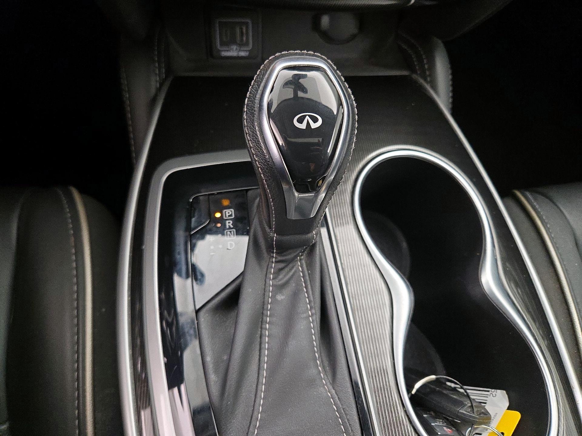 Thumbnail: 2020 INFINITI QX60 - 18