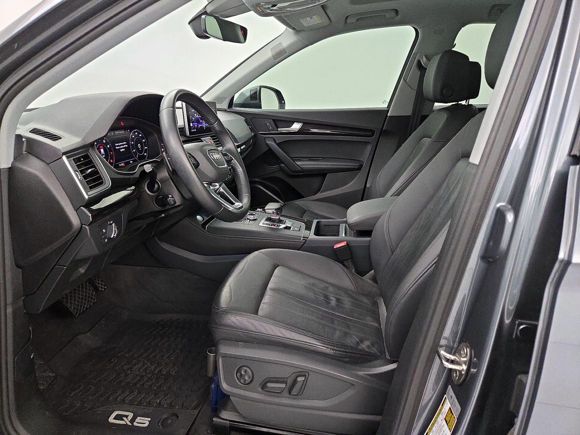 Thumbnail: 2019 Audi Q5 - 11