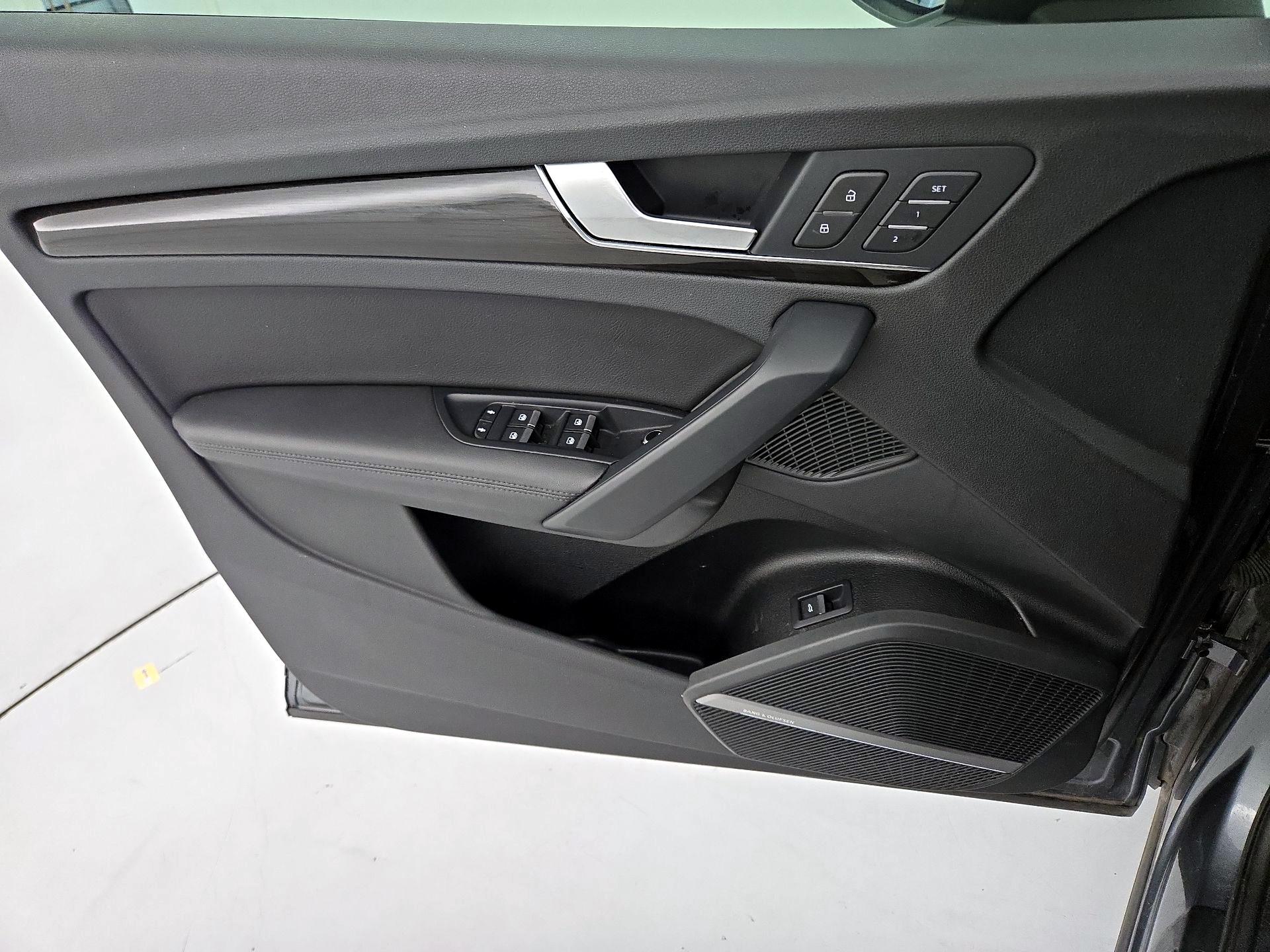 Thumbnail: 2019 Audi Q5 - 12