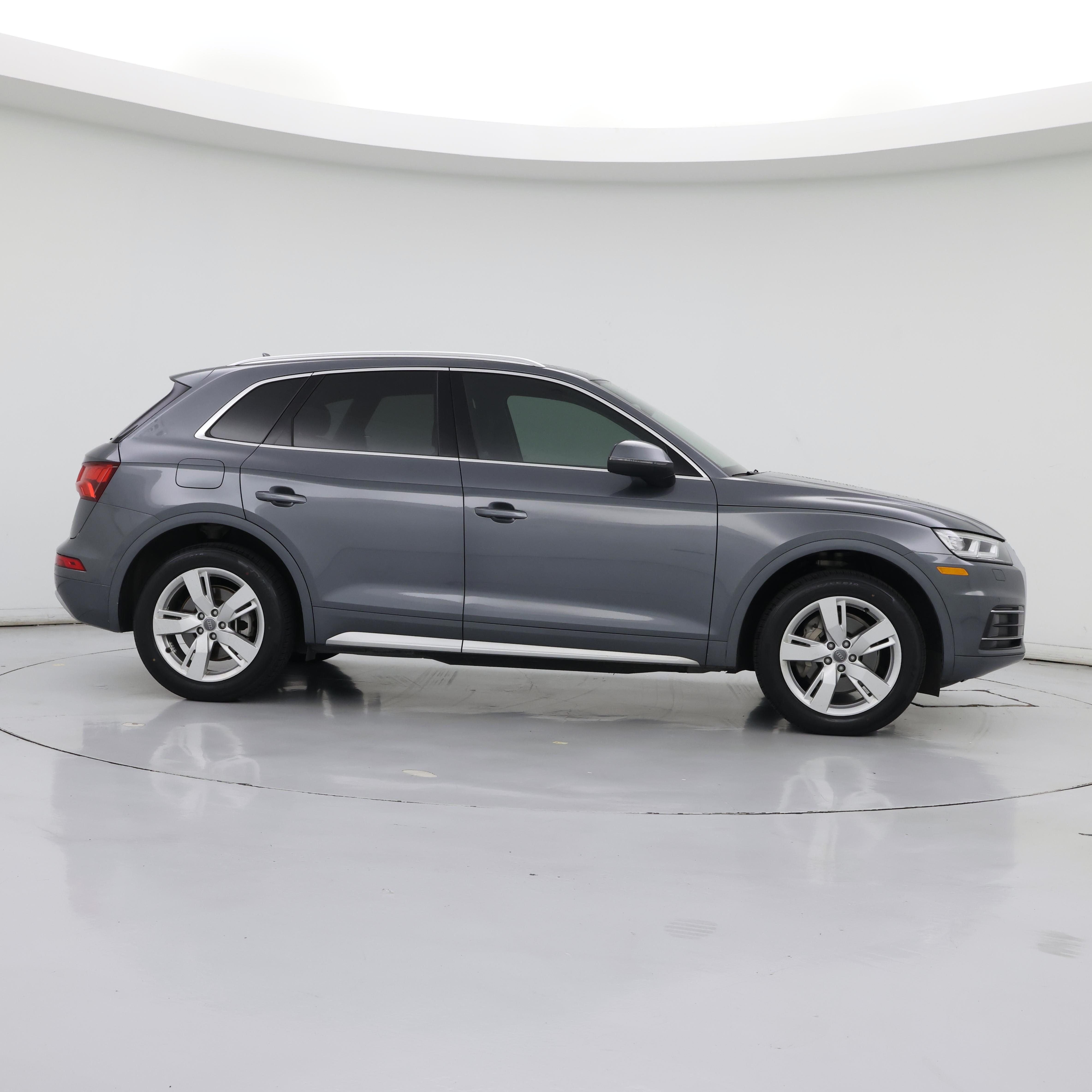 Thumbnail: 2019 Audi Q5 - 7