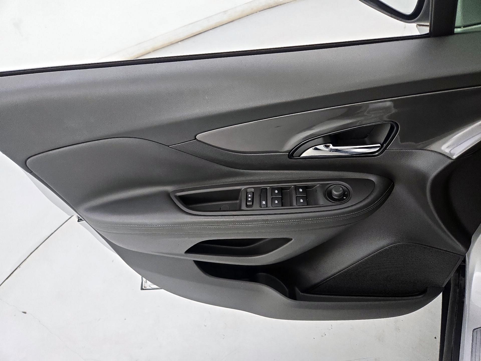 Thumbnail: 2017 Buick Encore - 12