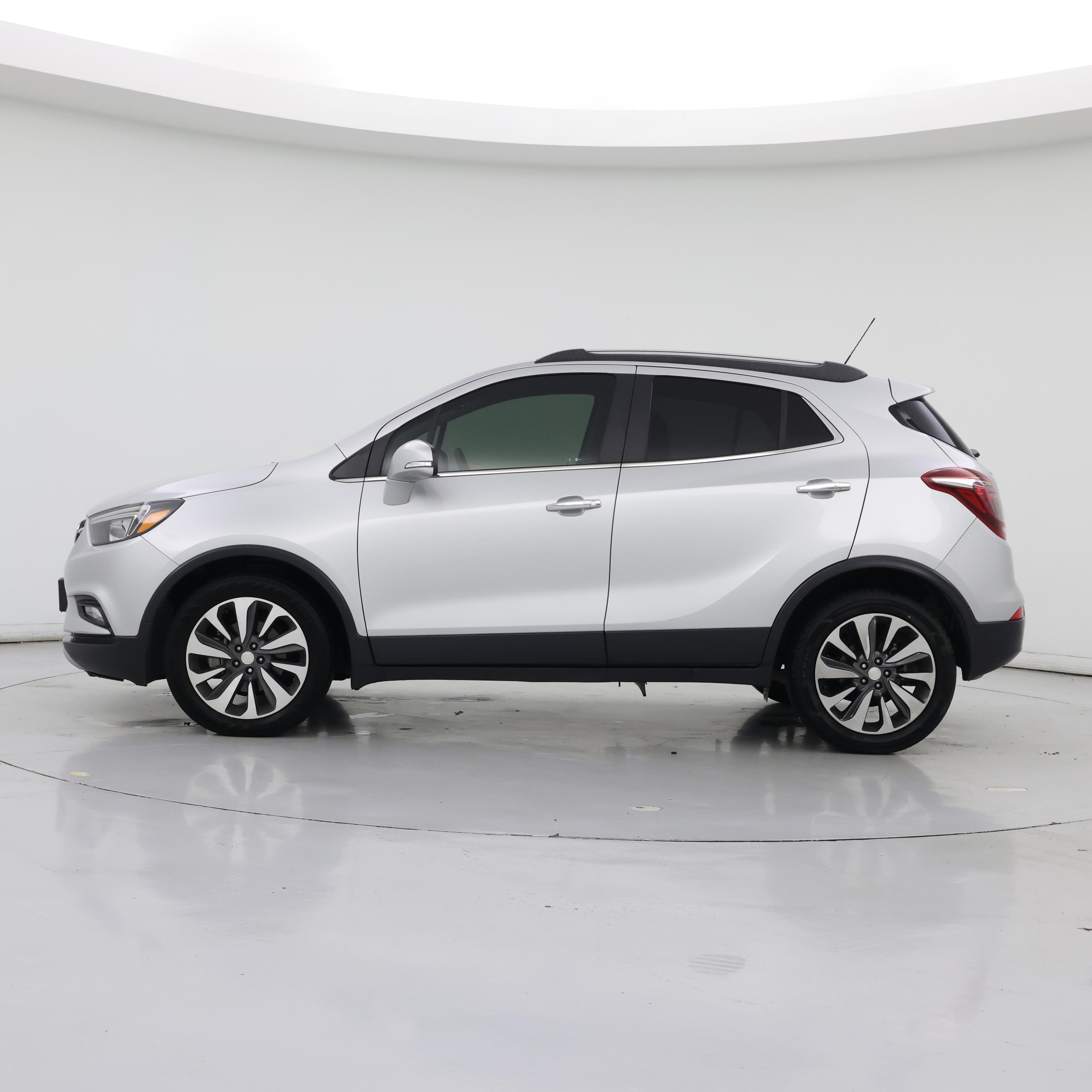 Thumbnail: 2017 Buick Encore - 3