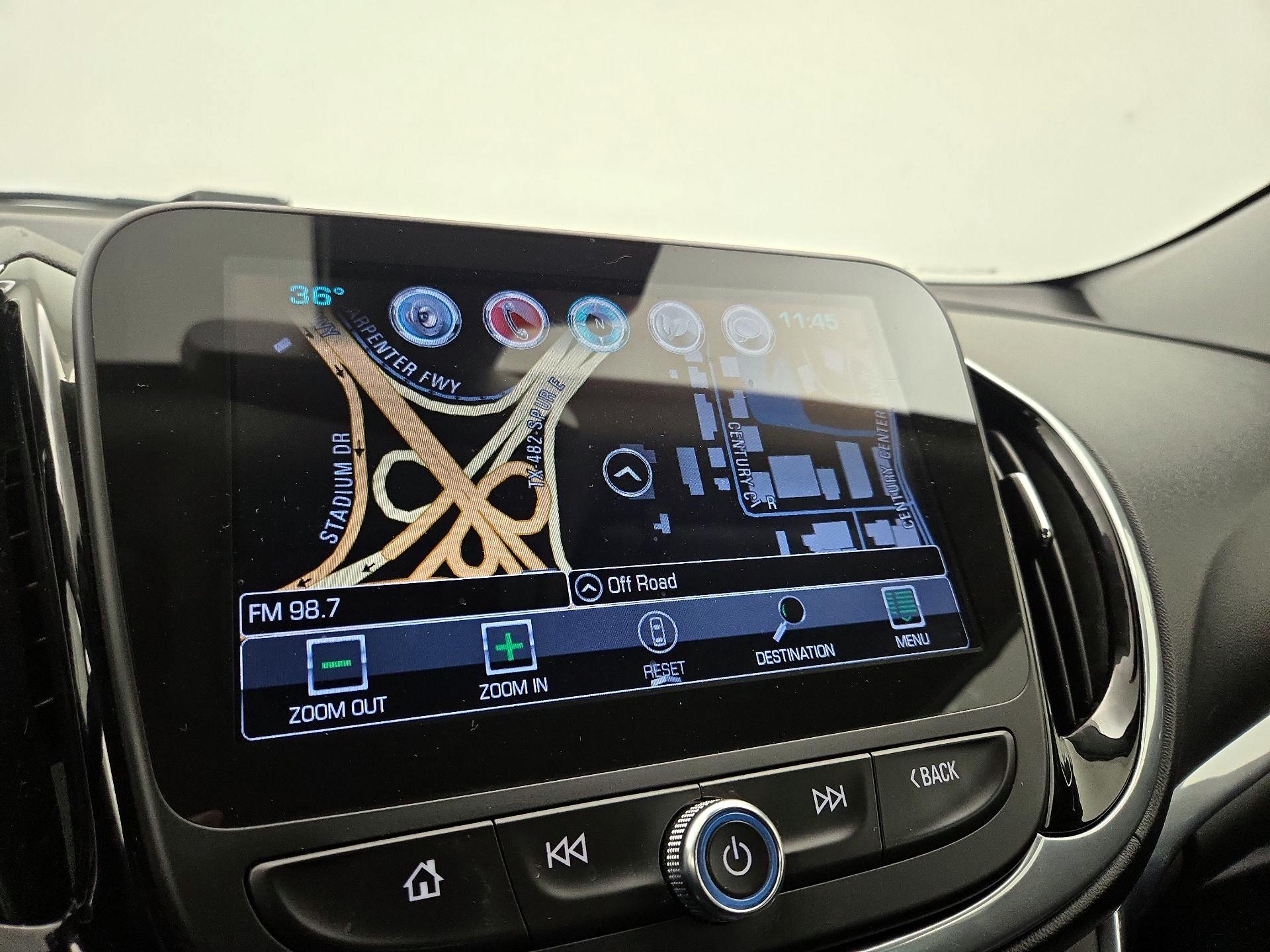 Thumbnail: 2017 Chevrolet Volt - 14