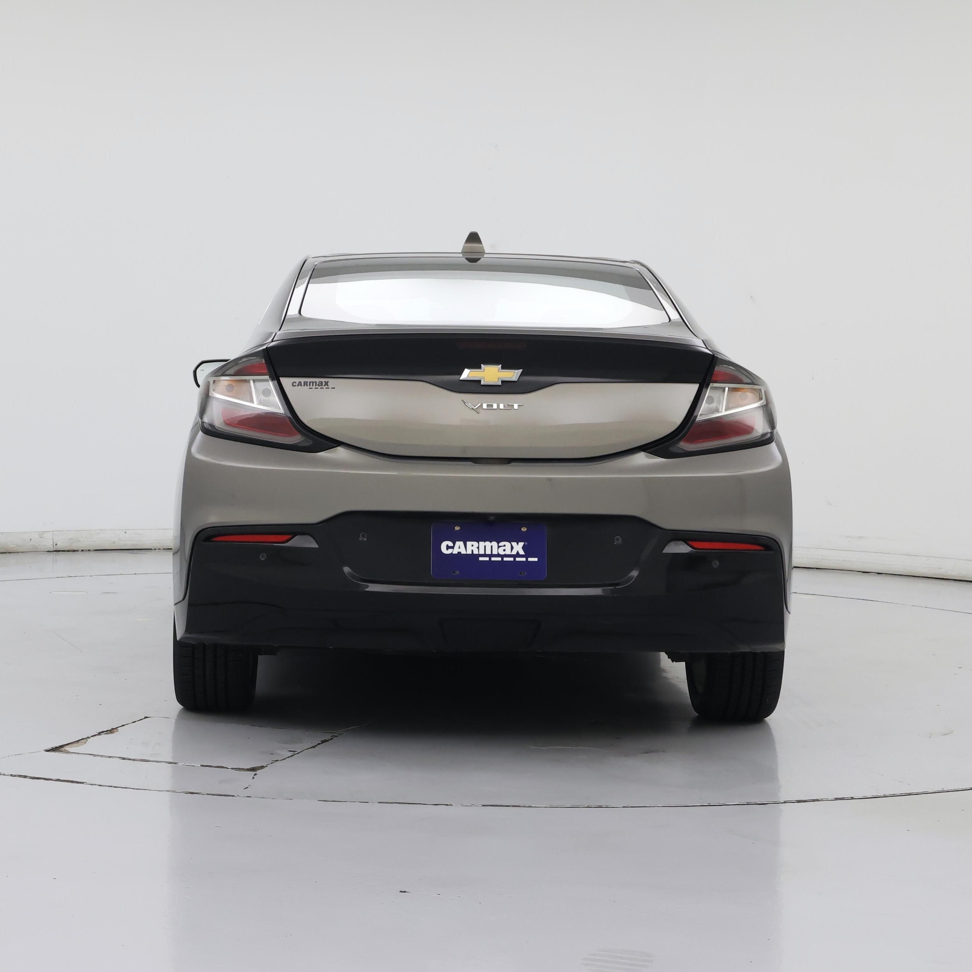 Thumbnail: 2017 Chevrolet Volt - 6