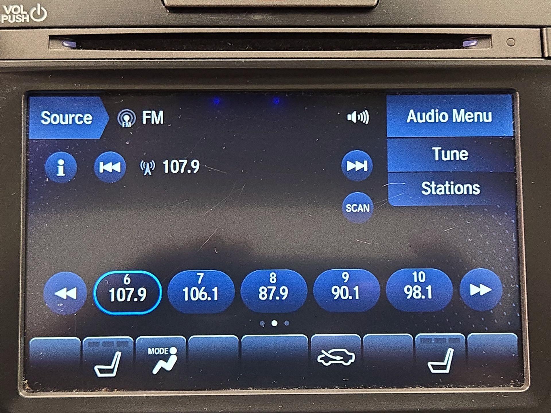 Thumbnail: 2018 Acura MDX - 15