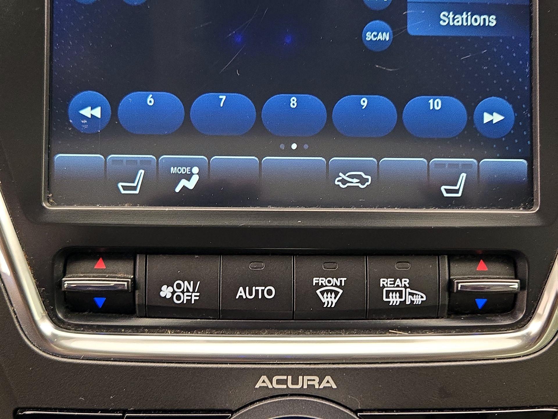 Thumbnail: 2018 Acura MDX - 16