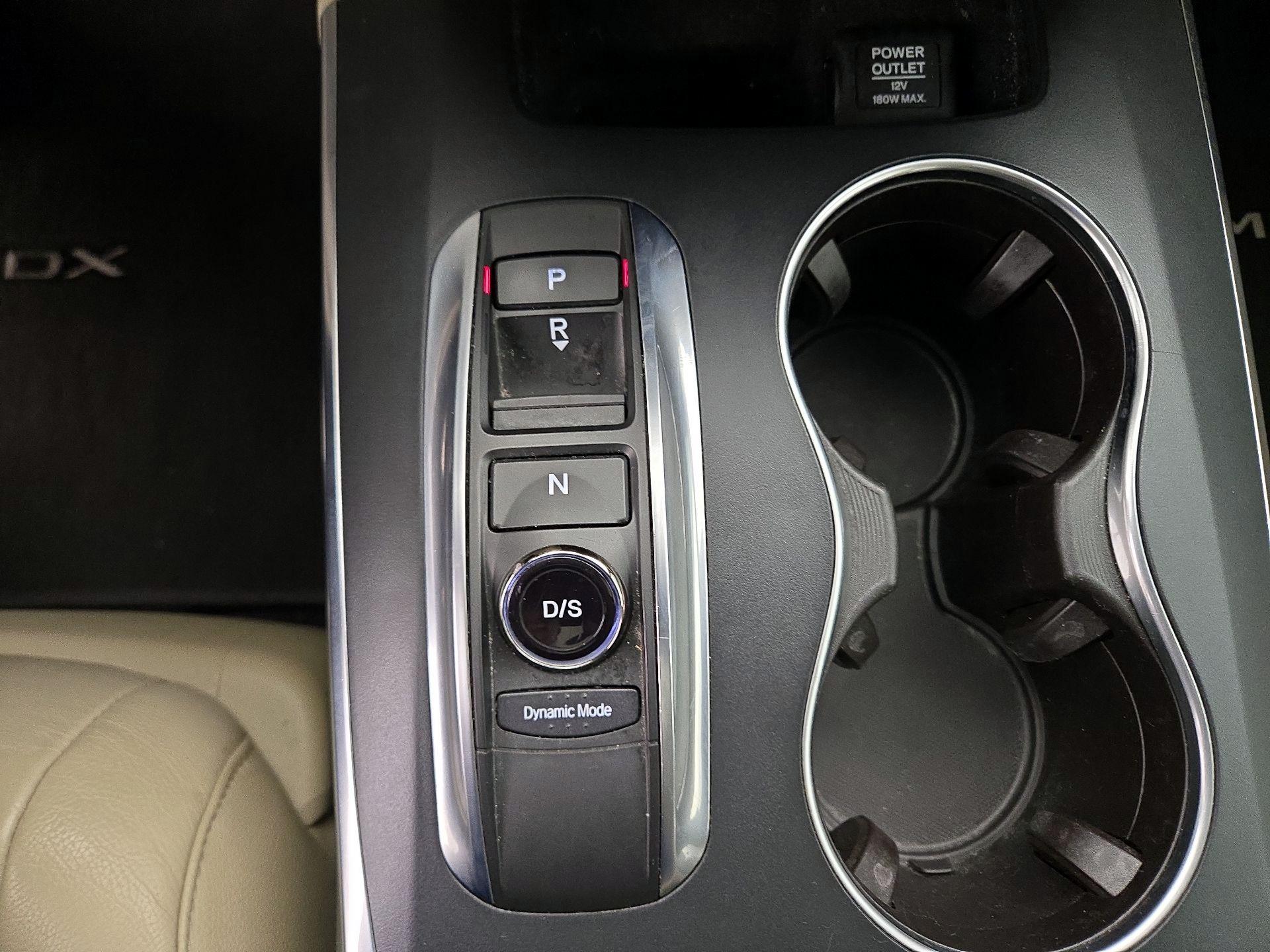 Thumbnail: 2018 Acura MDX - 17