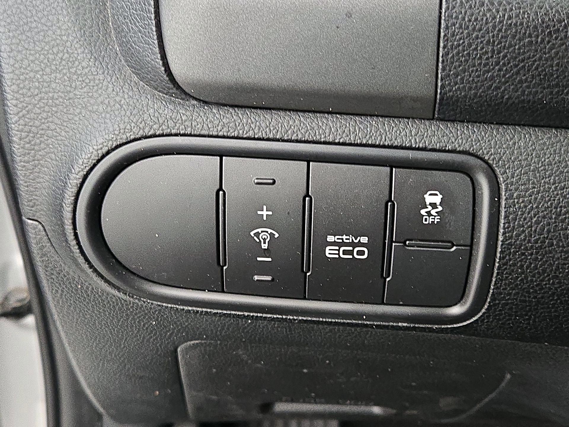 Thumbnail: 2014 Kia Forte - 13