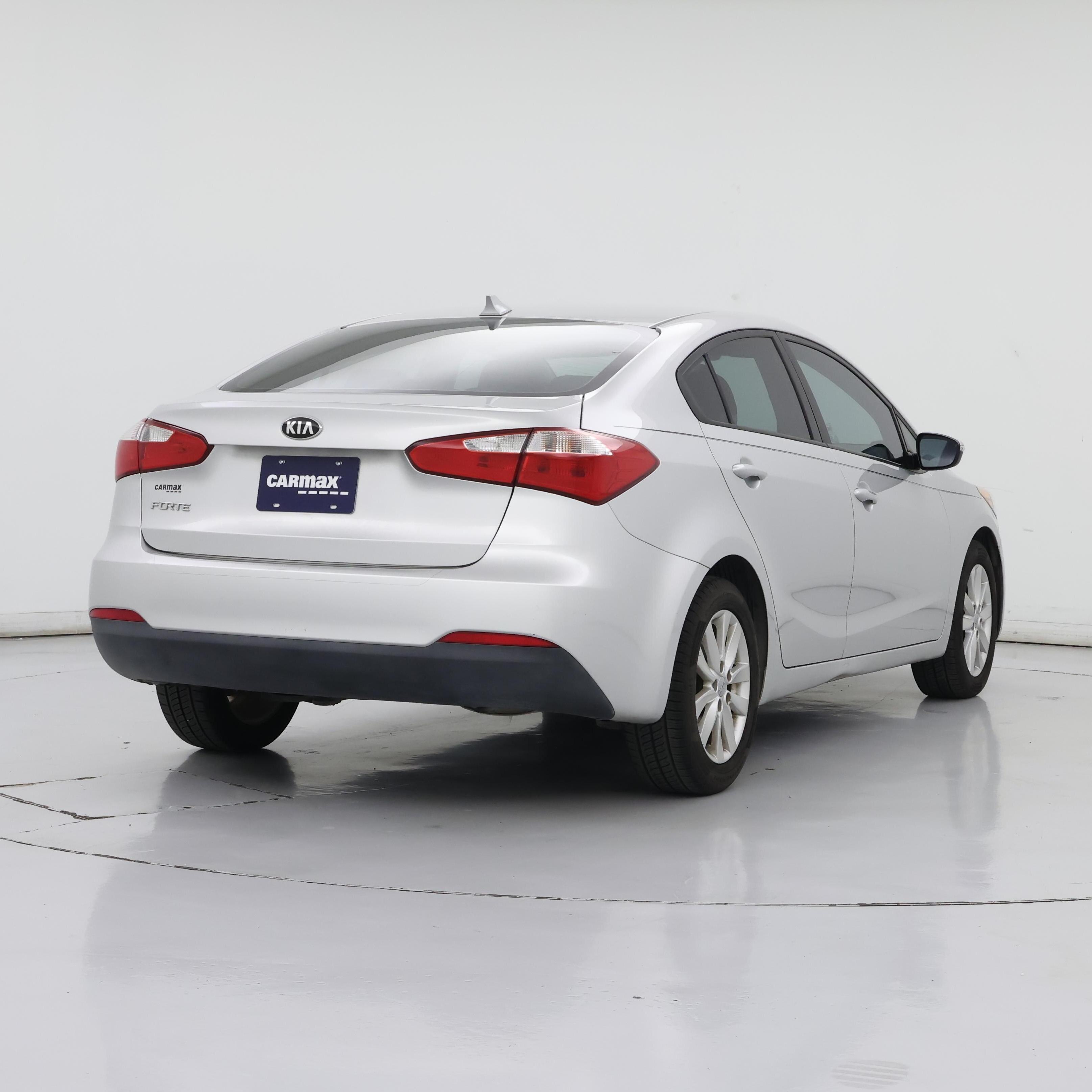 Thumbnail: 2014 Kia Forte - 8