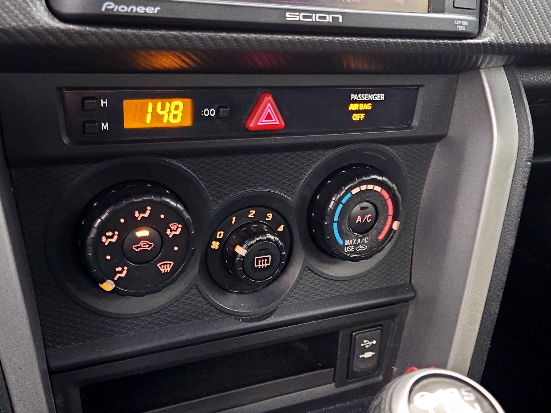 Thumbnail: 2015 Scion FR-S - 15