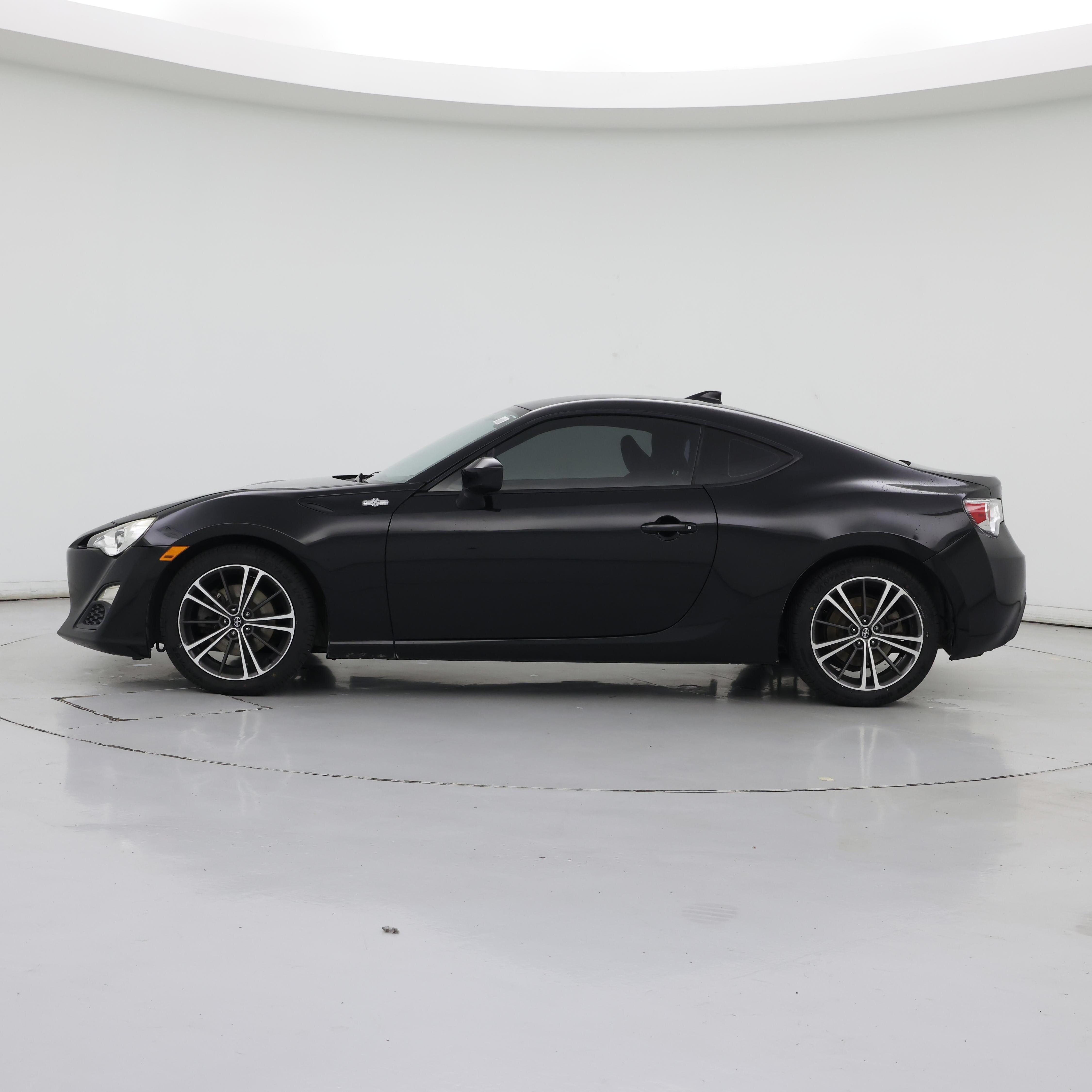 Thumbnail: 2015 Scion FR-S - 3